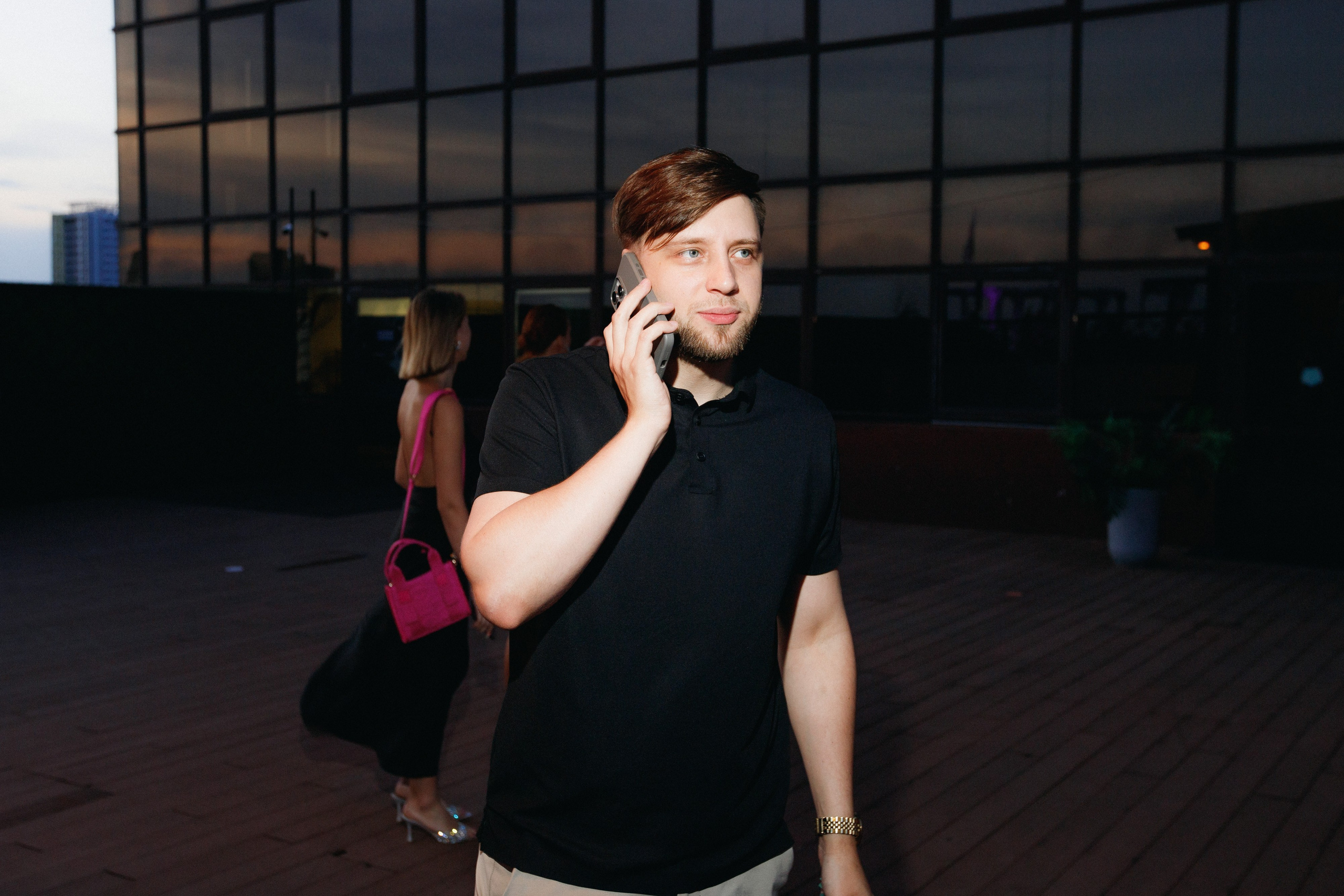 СОБРАНИЕ — ПРЕЗЕНТАЦИЯ НОВОГО НОМЕРА. СВОИ. ФОТООТЧЕТЫ-СОБЫТИЯ-МЕСТА