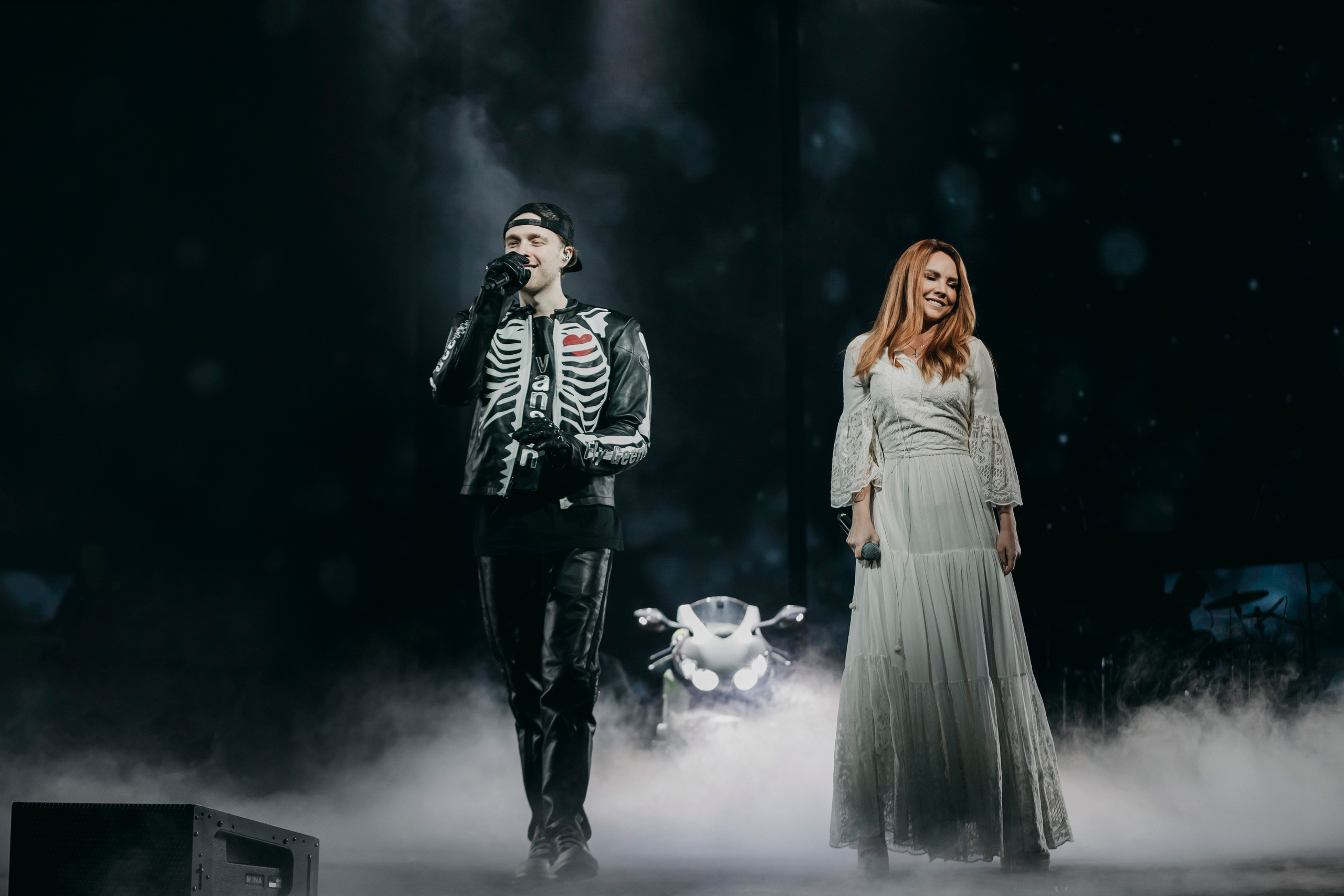 Егор Крид & Максим  на Премии ЖАРА MUSIC AWARDS 2022 в Crocus City Hall в Москве