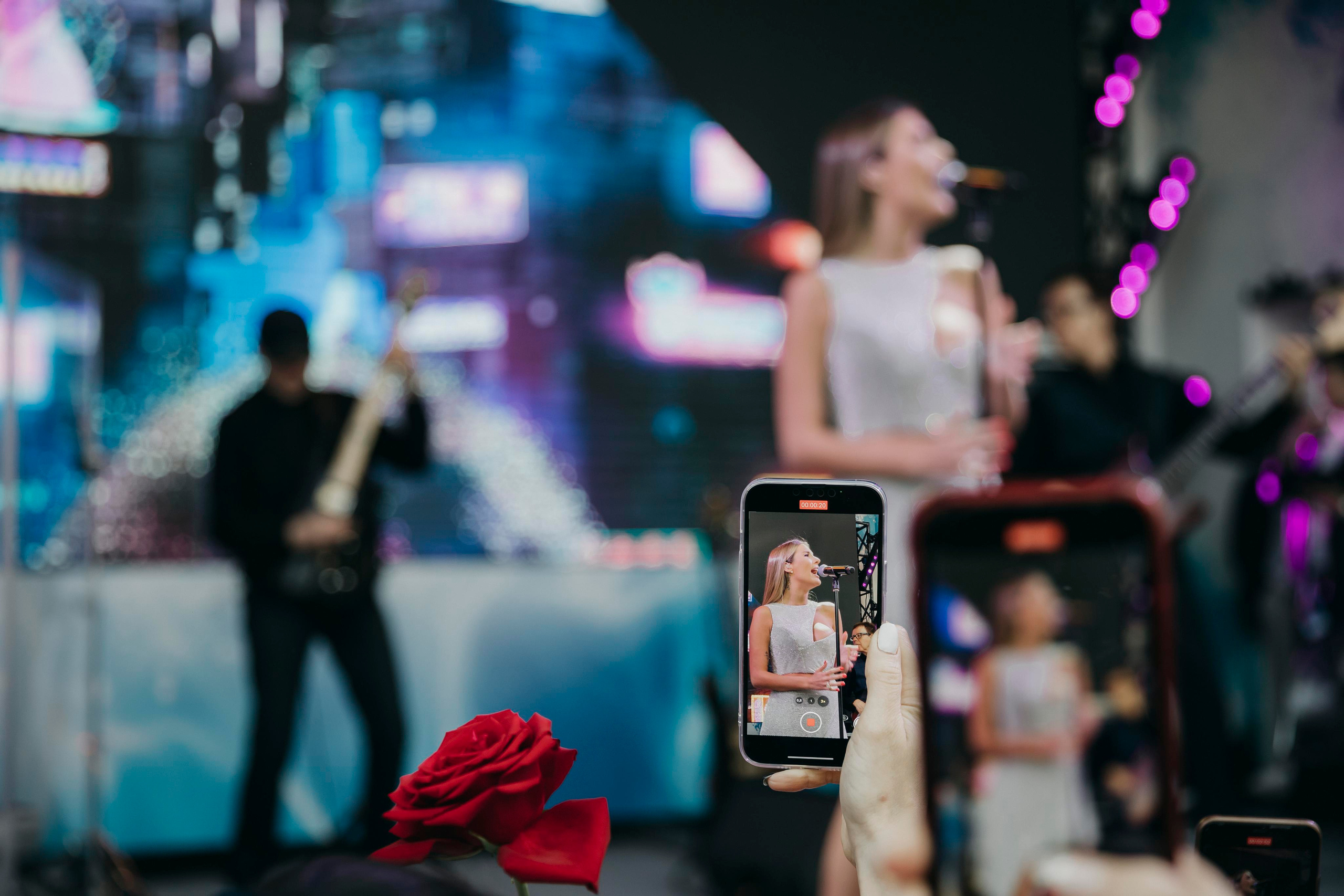 Кети Топурия представила свой продюсерский проект — певицу TASSO. «Птичка на проводе»: информационный портал в Москве