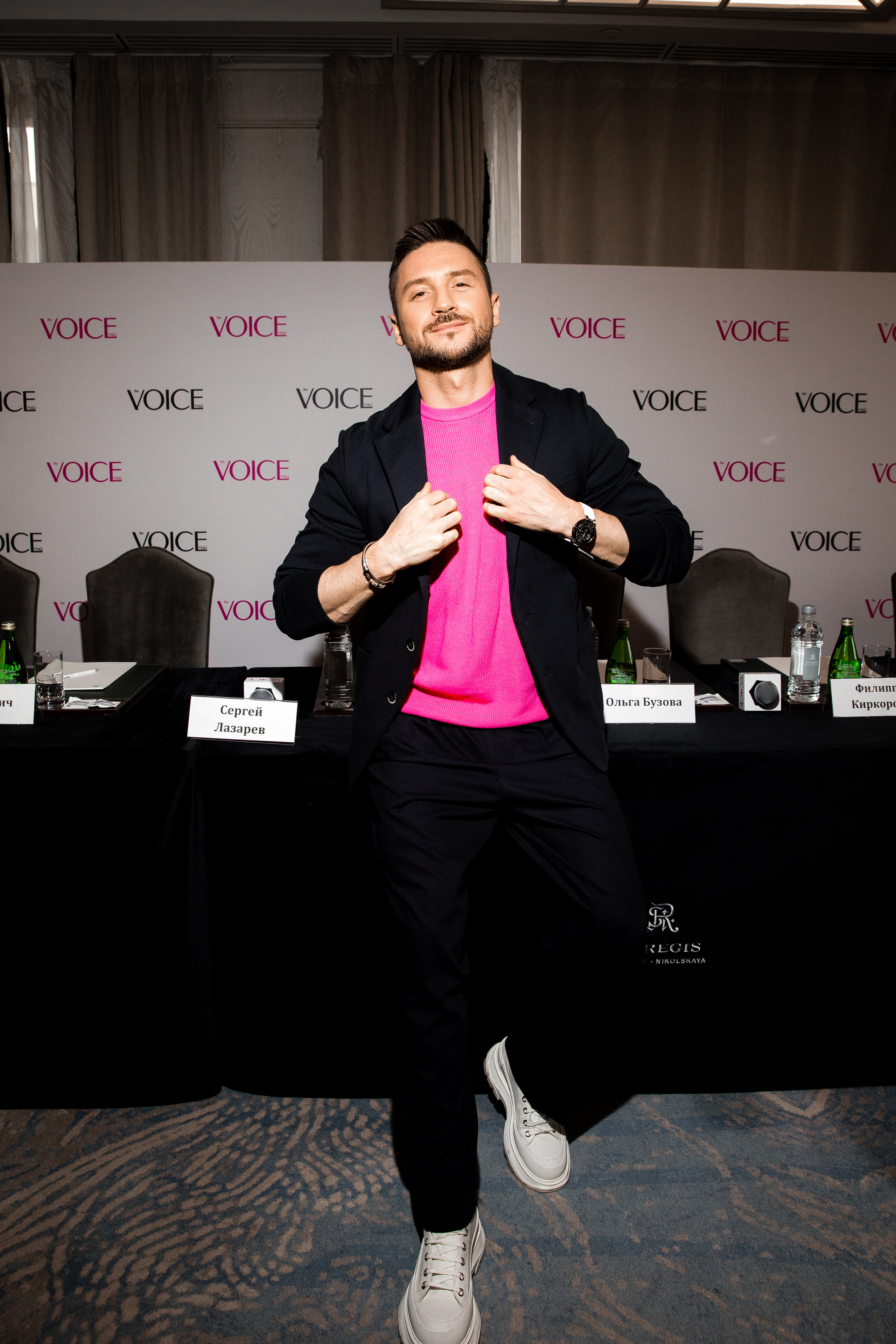 Ребрендинг Cosmopolitan Russia в Москве. «Птичка на проводе»: информационный портал в Москве