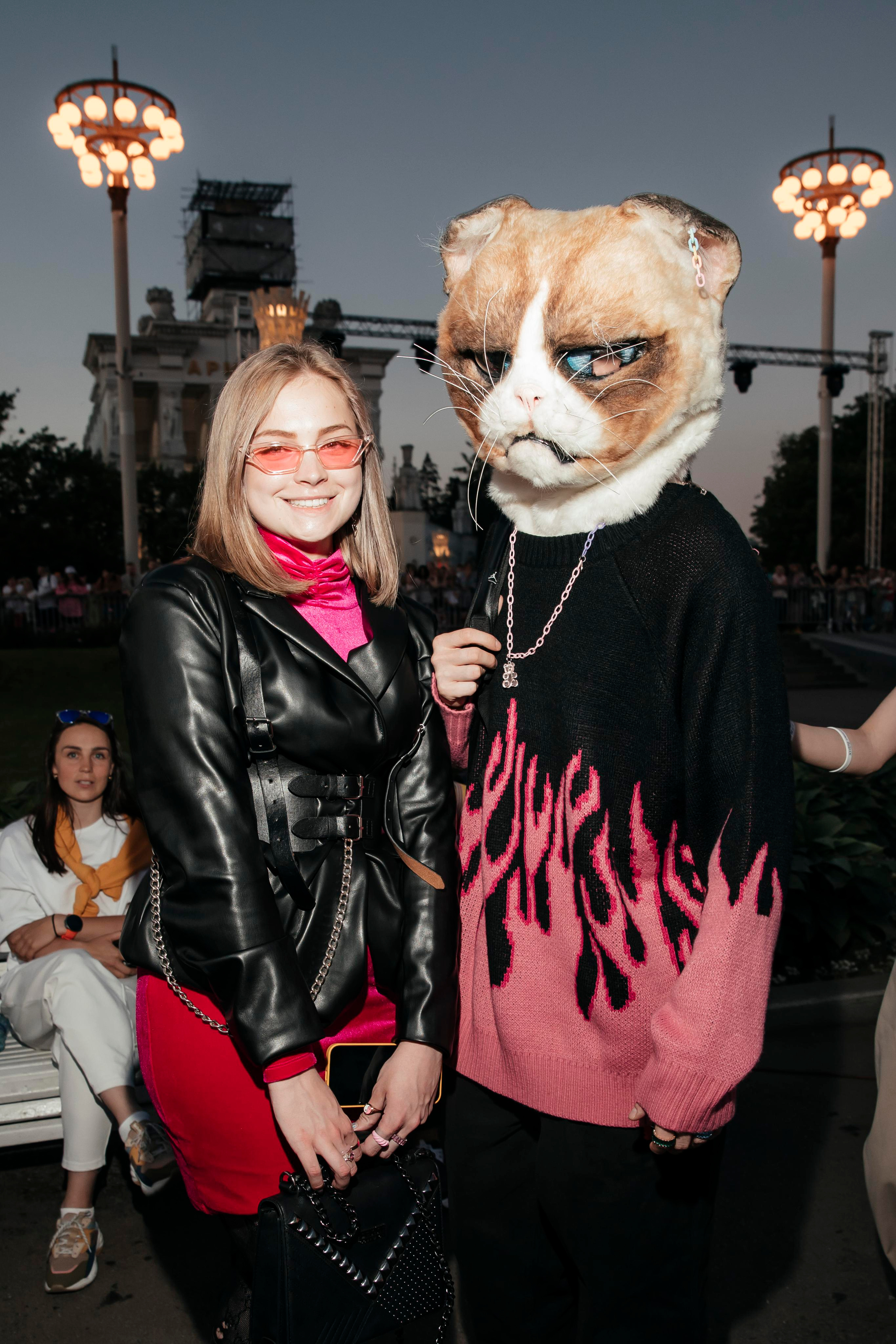 Московская Неделя Моды ВДНХ. «Птичка на проводе»: информационный портал в Москве