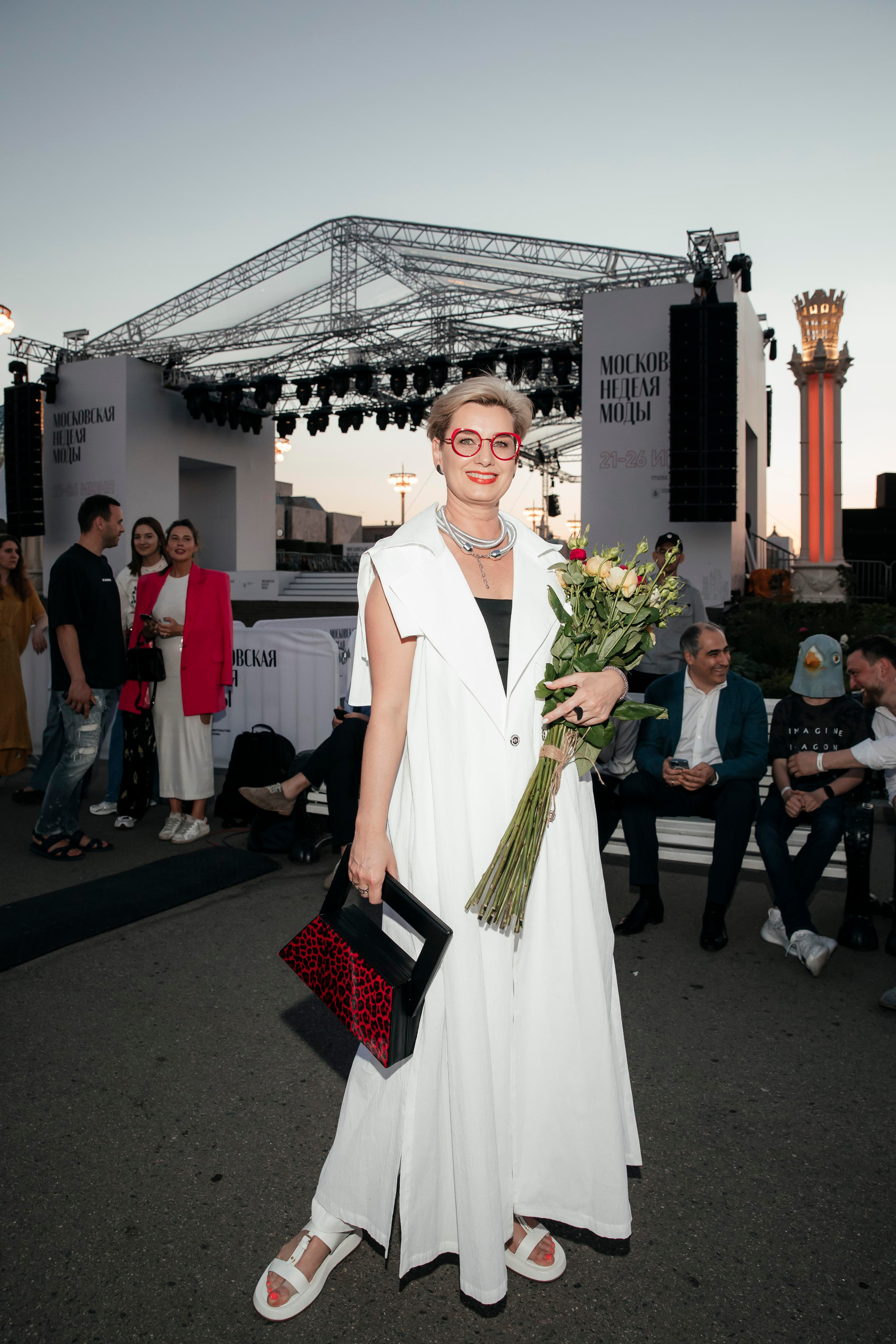 Московская Неделя Моды ВДНХ. «Птичка на проводе»: информационный портал в Москве