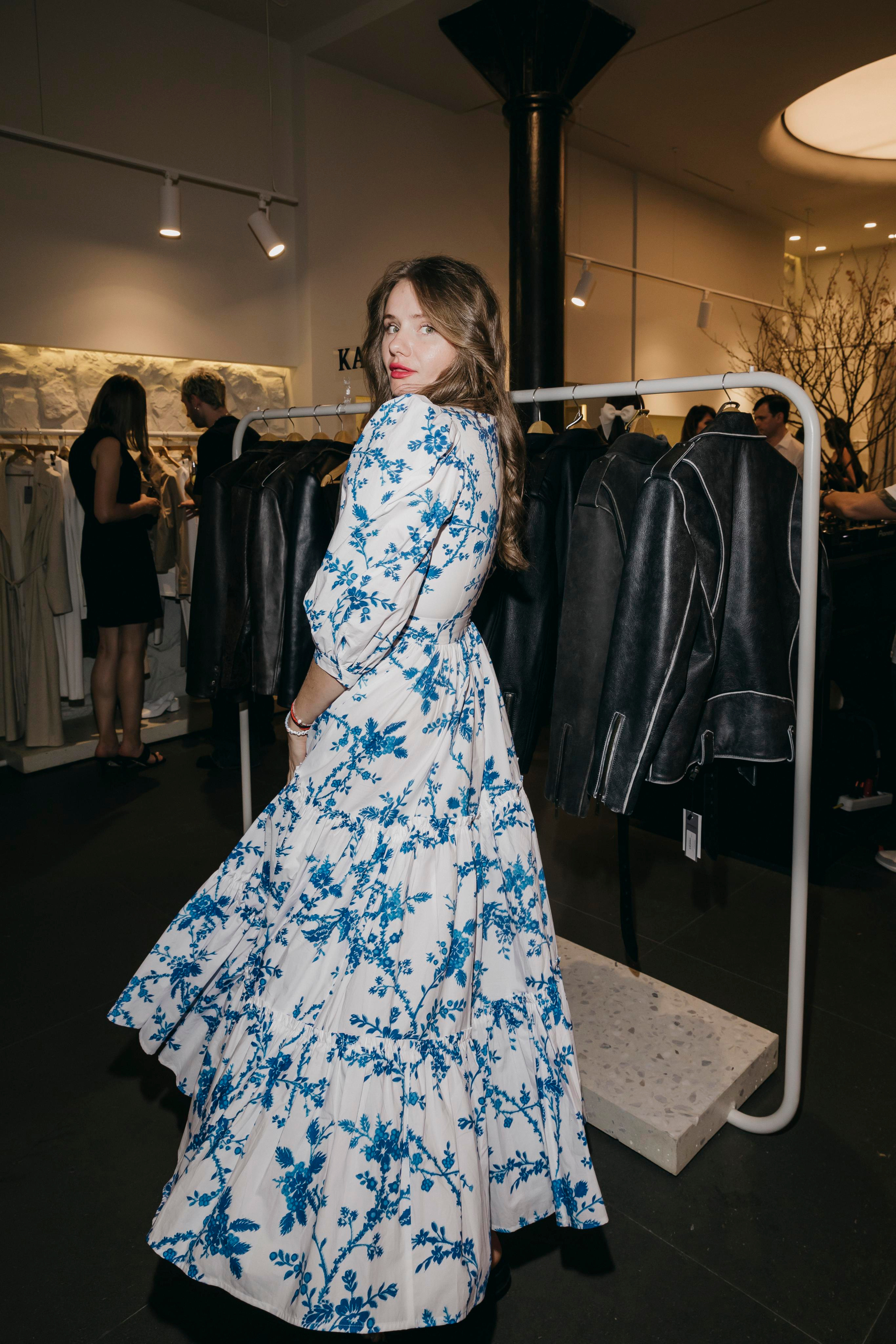 Мультибрендовый concept store Petrovka’15. «Птичка на проводе»: информационный портал в Москве