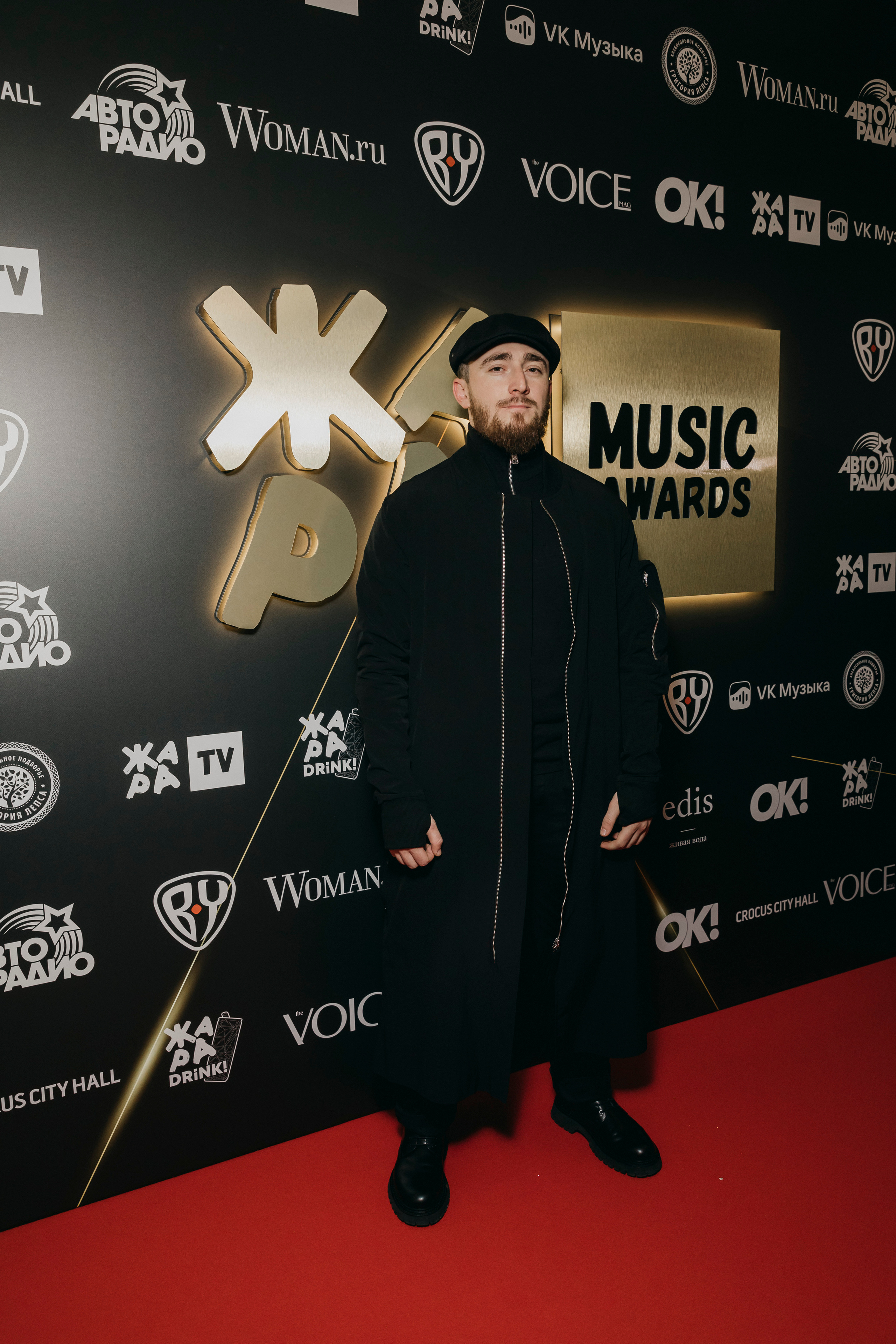 Султан Лагучев на Премии ЖАРА MUSIC AWARDS 2022 в Crocus City Hall в Москве