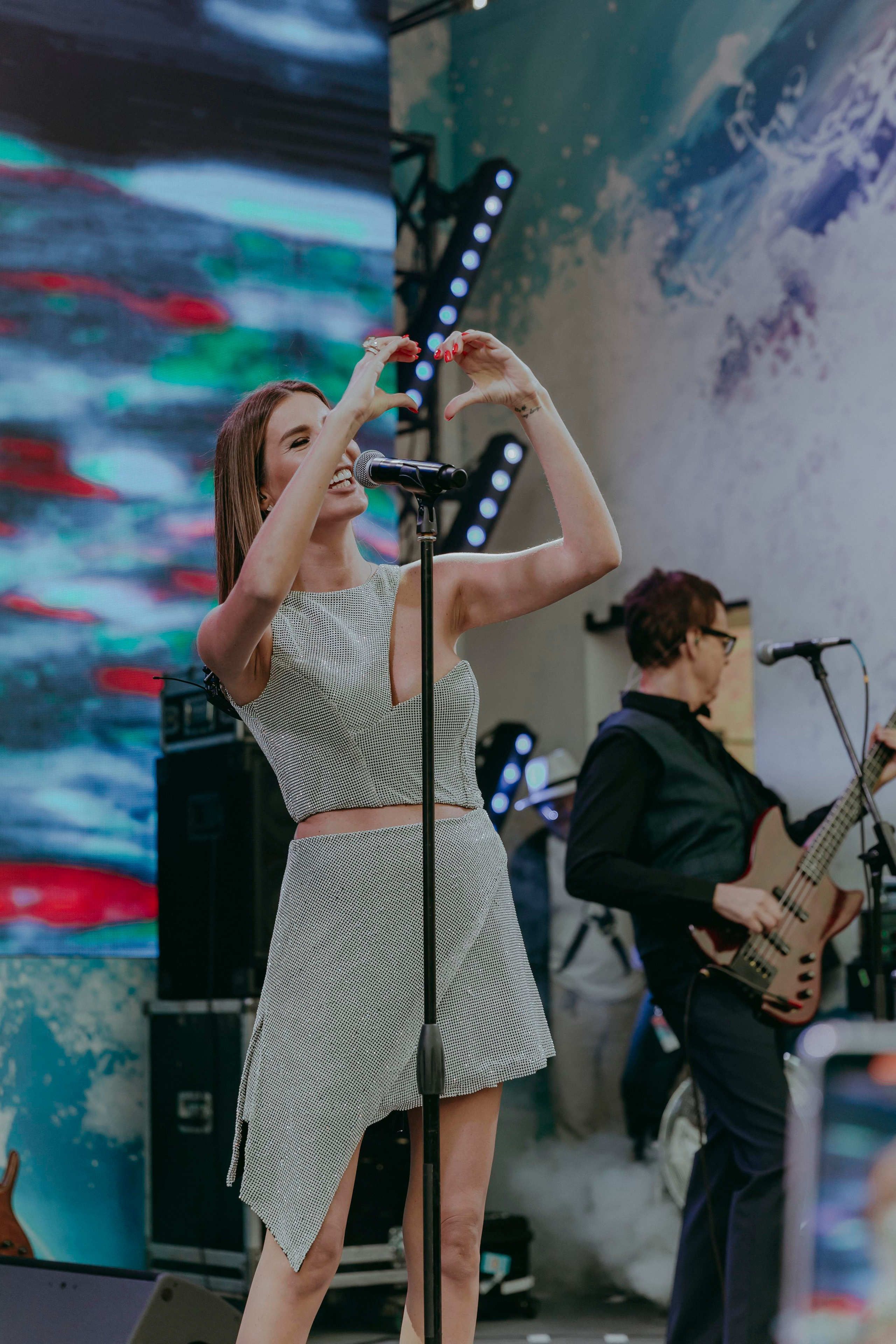 Кети Топурия представила свой продюсерский проект — певицу TASSO. «Птичка на проводе»: информационный портал в Москве