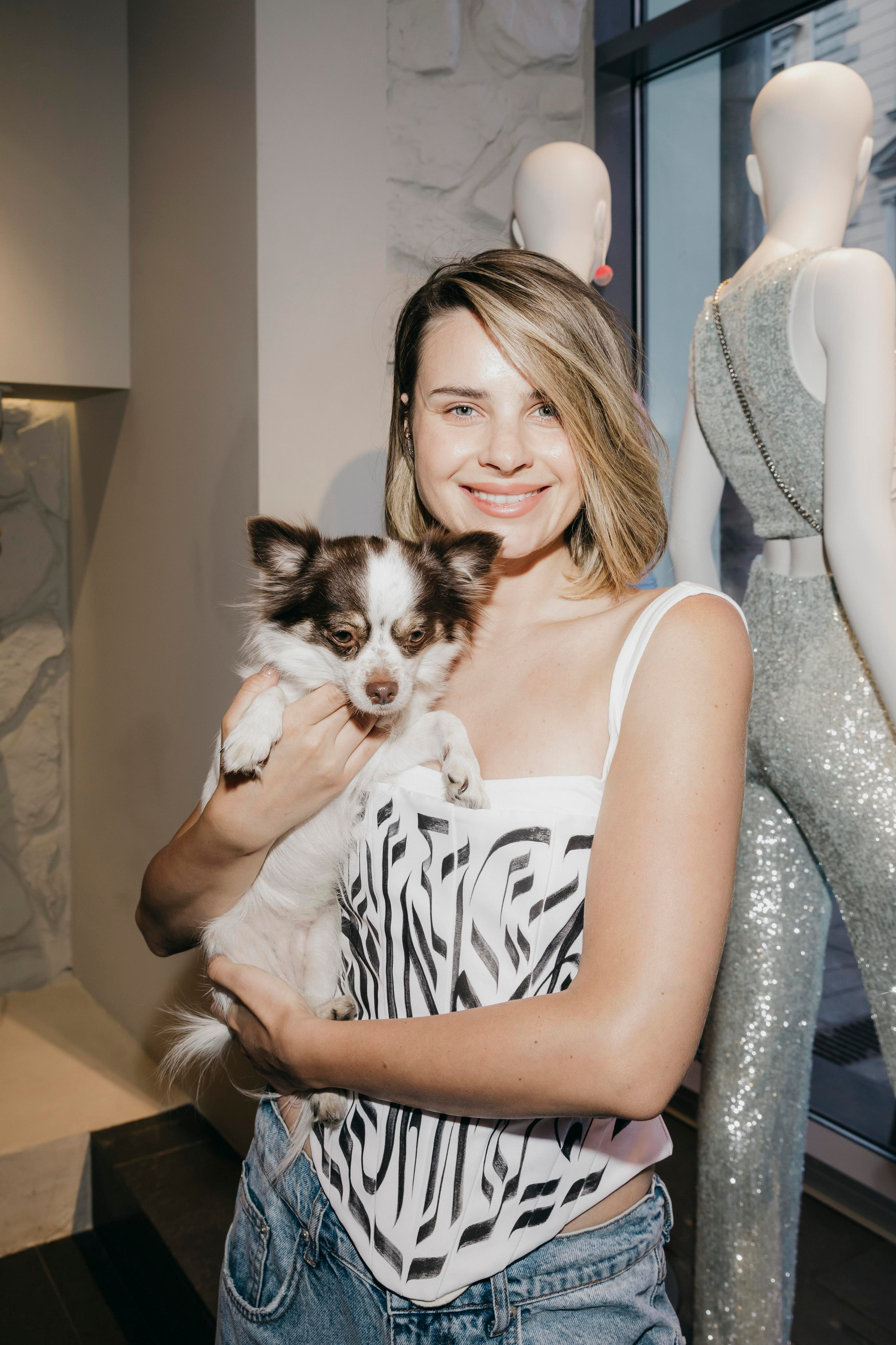 Мультибрендовый concept store Petrovka’15. «Птичка на проводе»: информационный портал в Москве