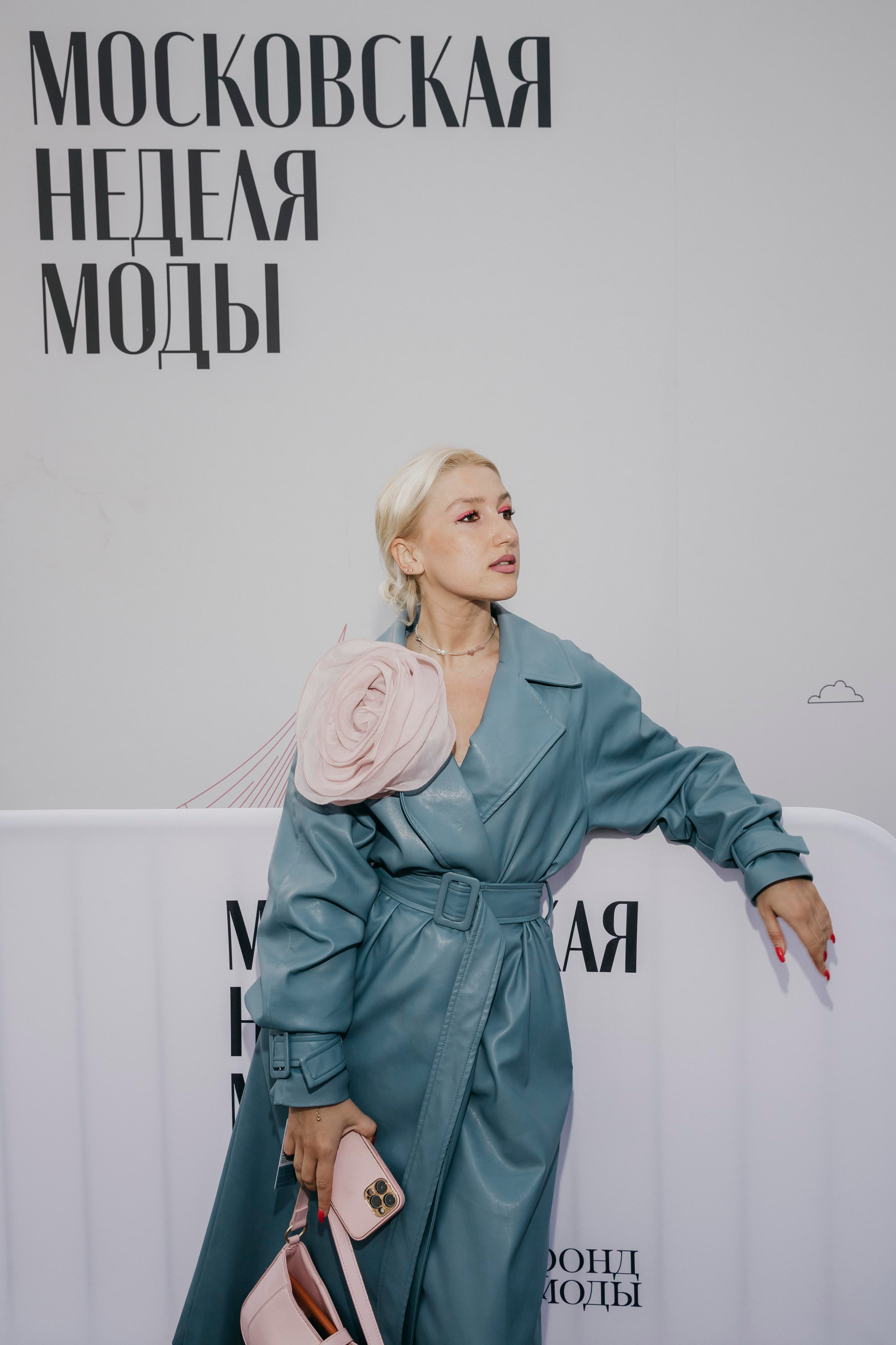 Стилист Лили Бредшоу на Московской Неделе Моды на ВДНХ