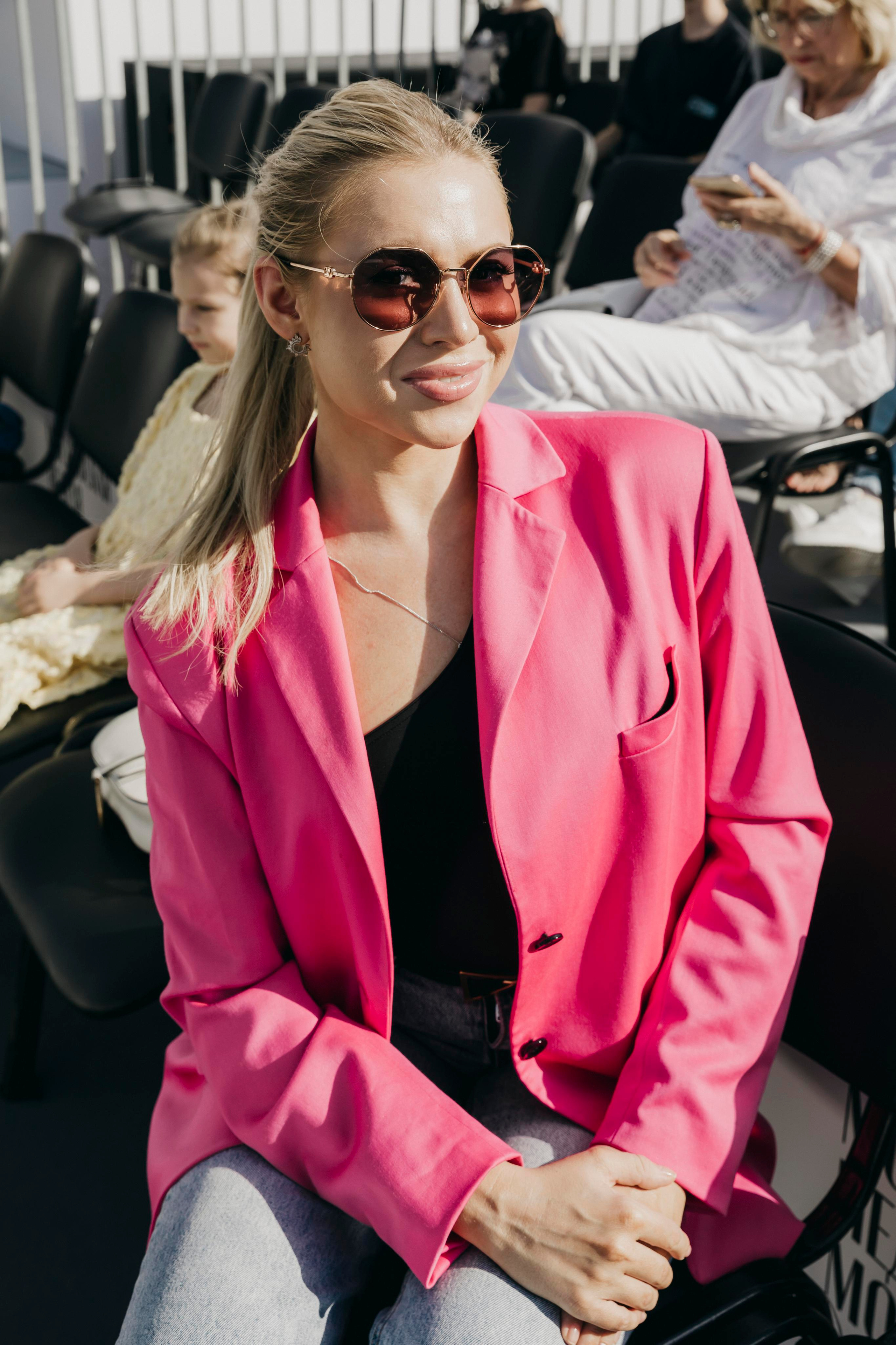 Московская Неделя Моды ВДНХ. «Птичка на проводе»: информационный портал в Москве