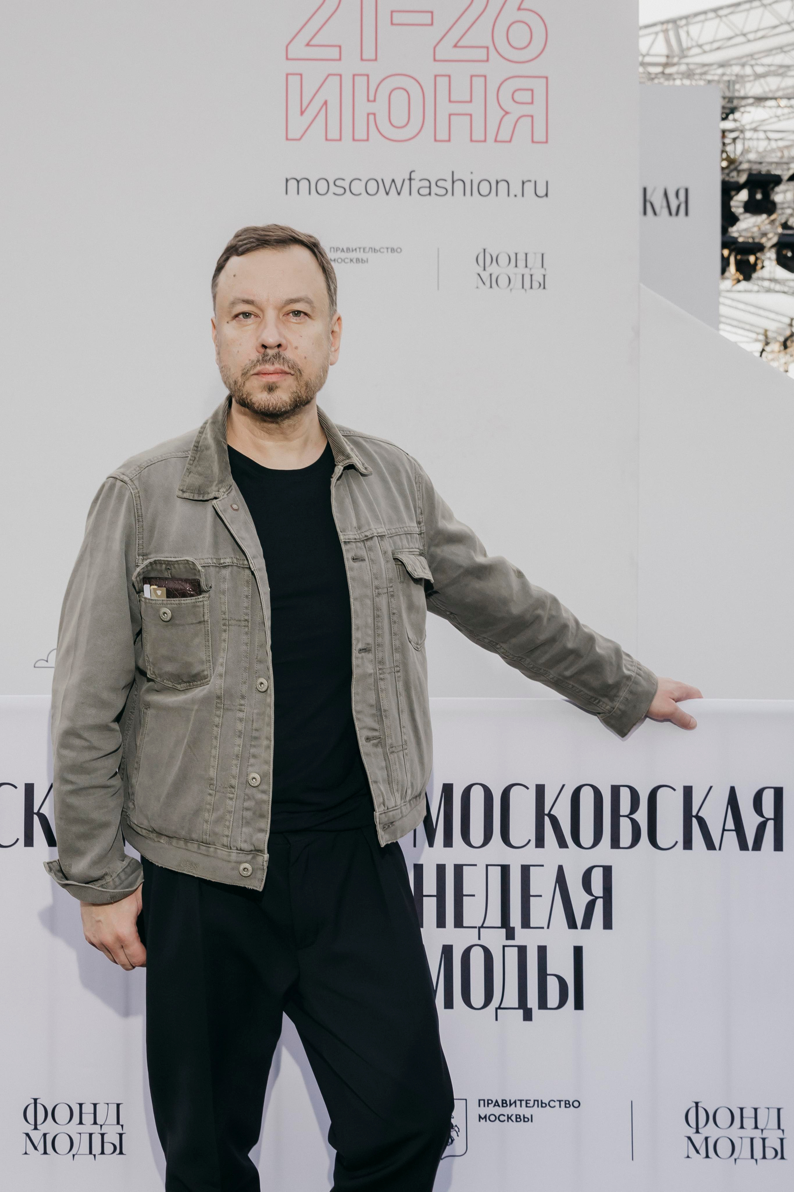 Дизайнер Игорь Чапурин на Московской Неделе Моды на ВДНХ