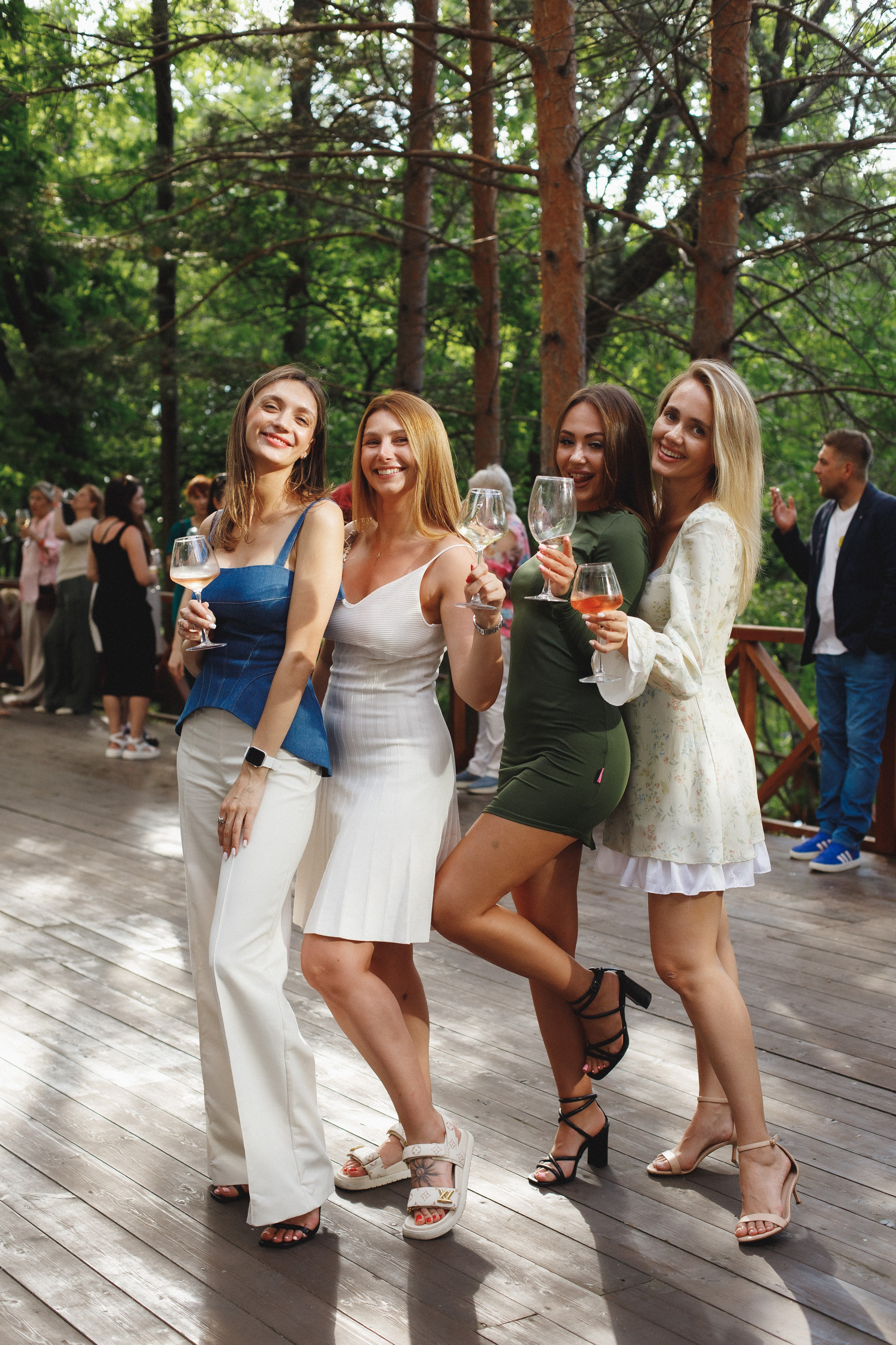 ФЕСТИВАЛЬ РОССИЙСКОГО ВИНА. СВОИ. ФОТООТЧЕТЫ-СОБЫТИЯ-МЕСТА