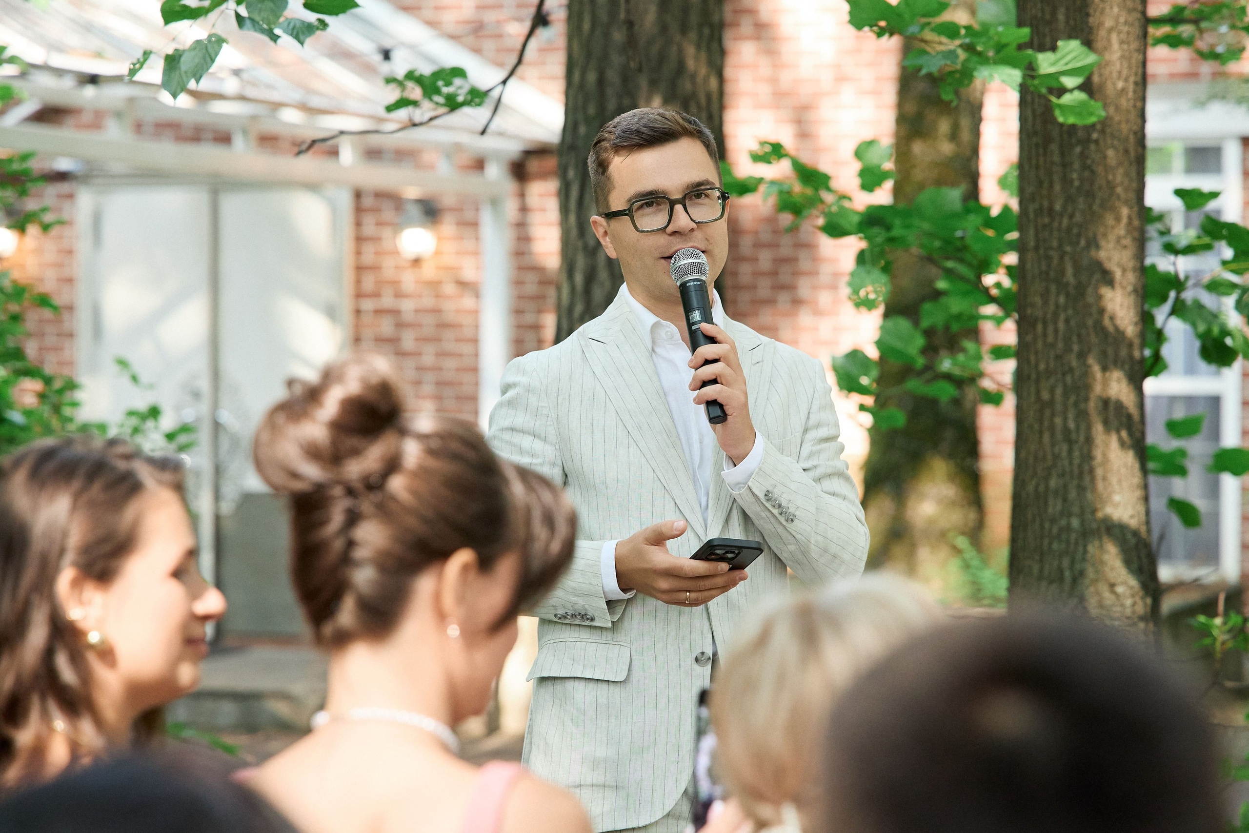 Ведущий Жиленко. Подрядчики и друзья сети свадебных площадок House for wedding