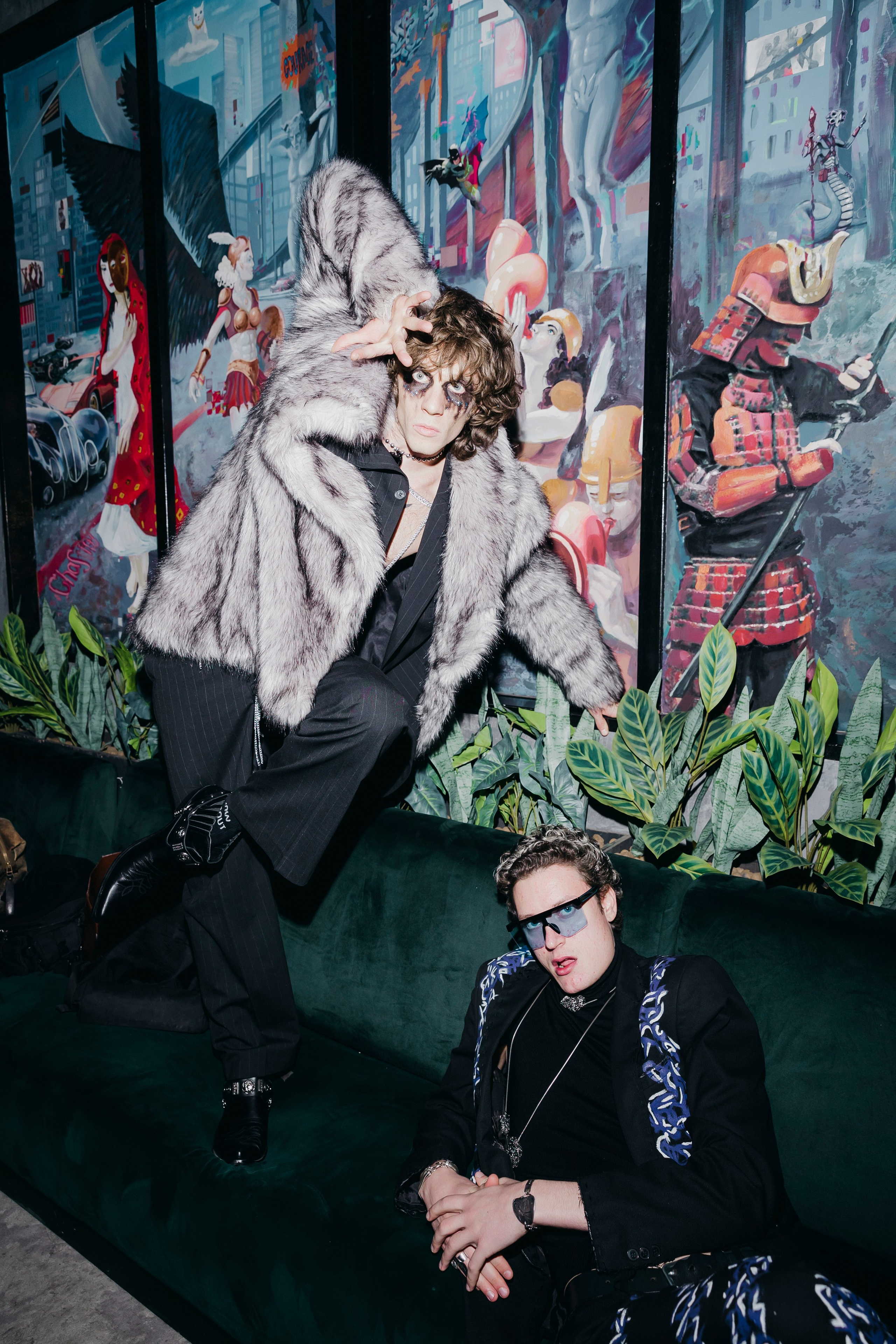 «Первая Леди»: новый альбом Люси Чеботиной. «Птичка на проводе»: информационный портал в Москве