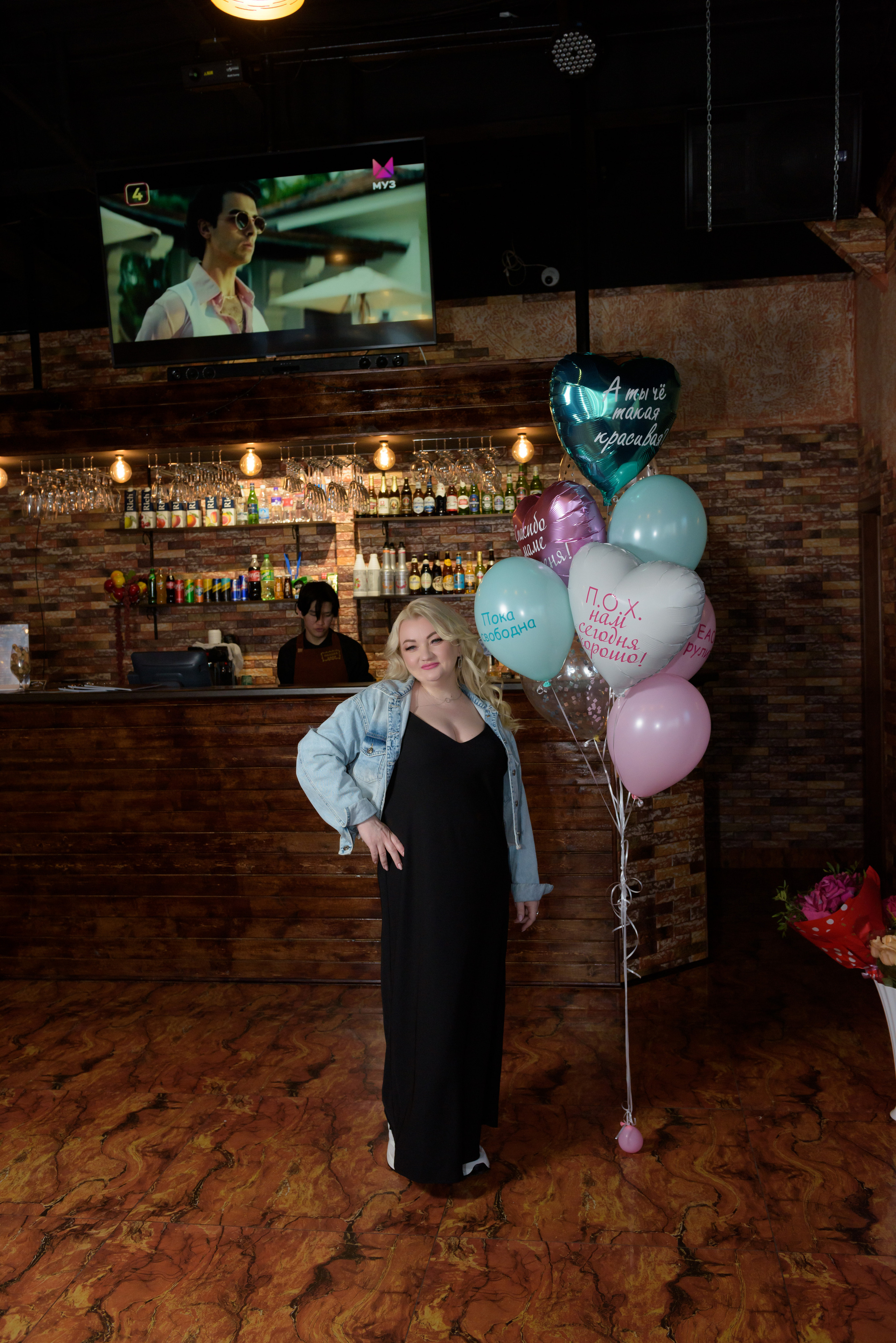 Галя. ДР в Уютном дворике. Семейный и свадебный фотограф во Владивостоке