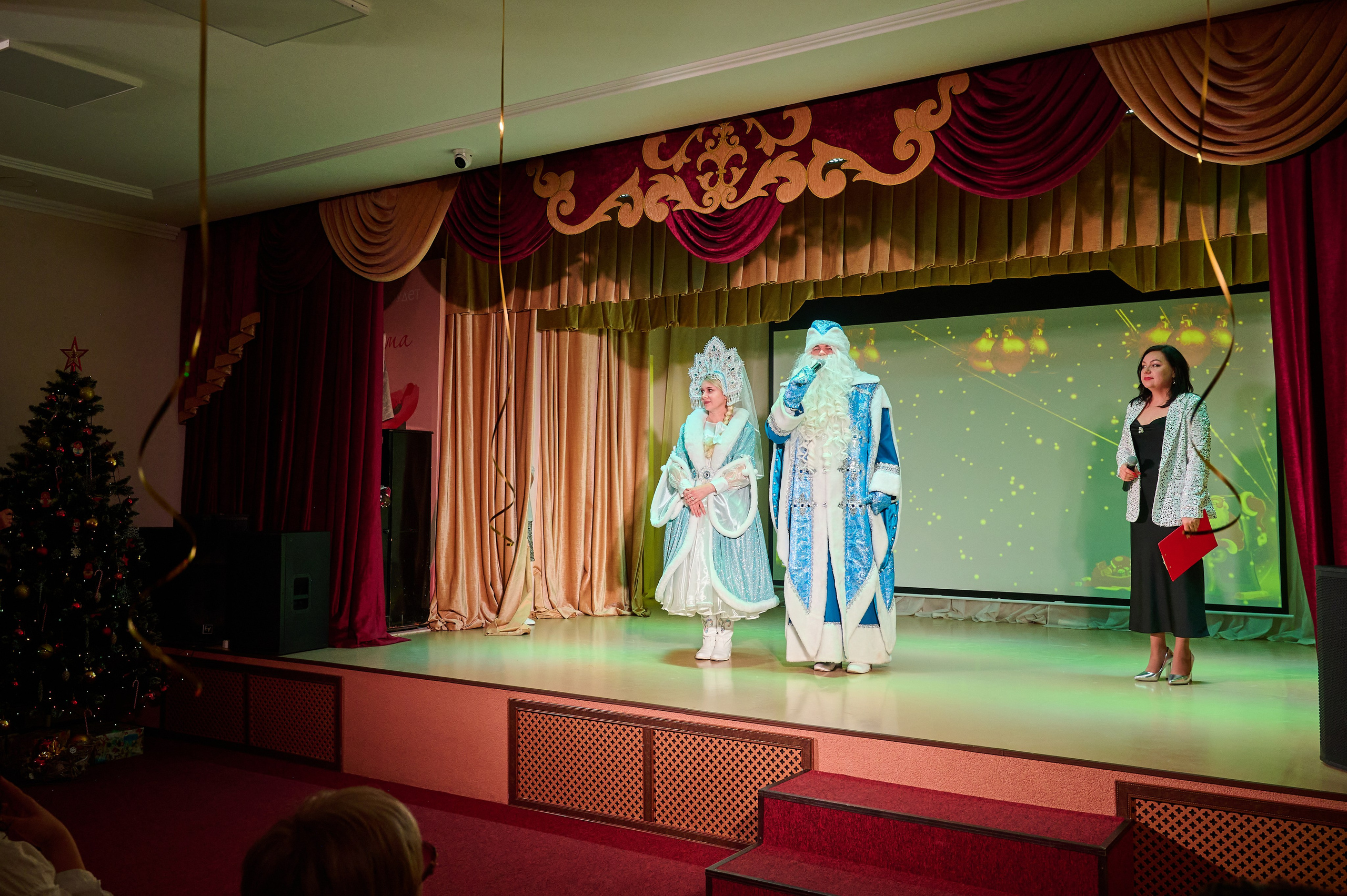 НГ ДК Виноградный. Жизнь курорта Кабардинка в фотографиях