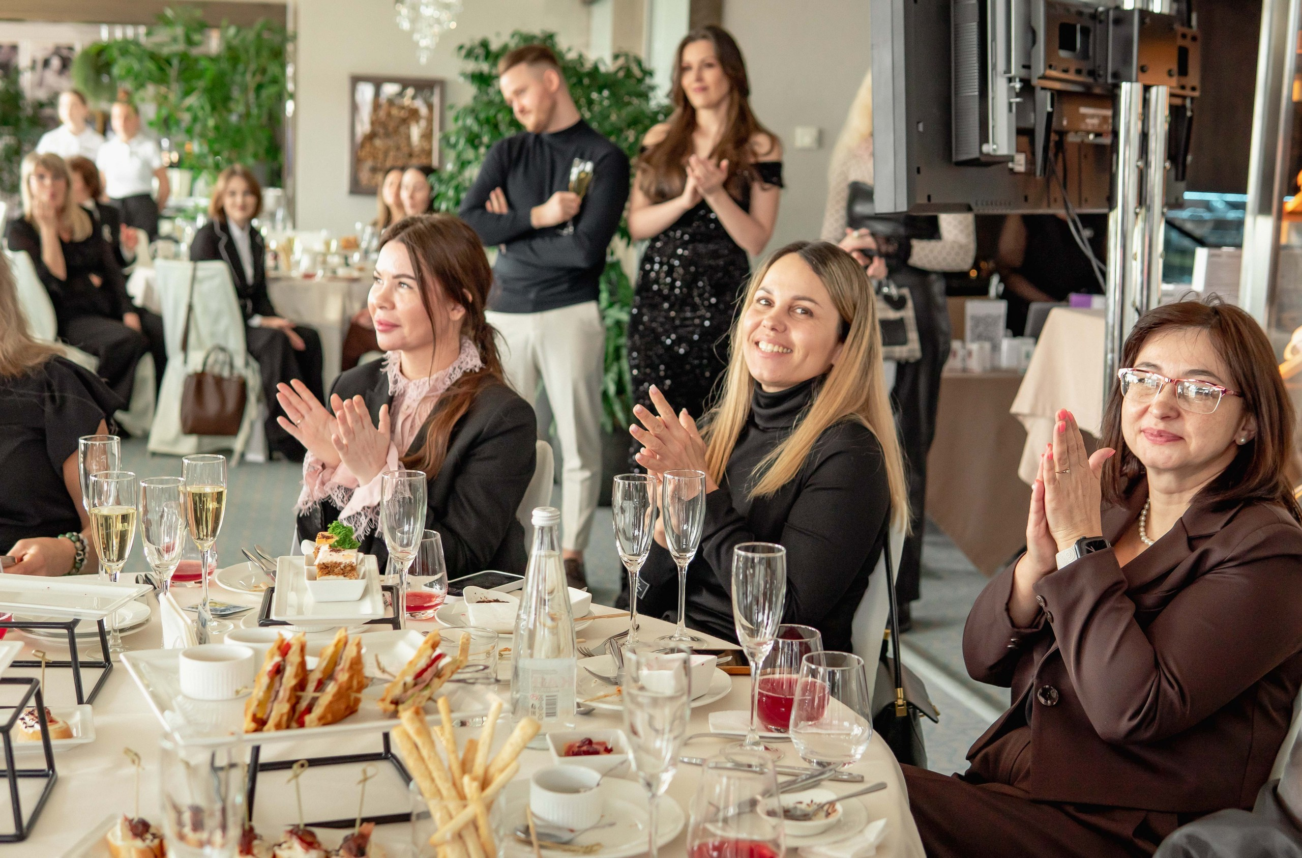 Репортажная фотосъемка мероприятия в отеле Mariott