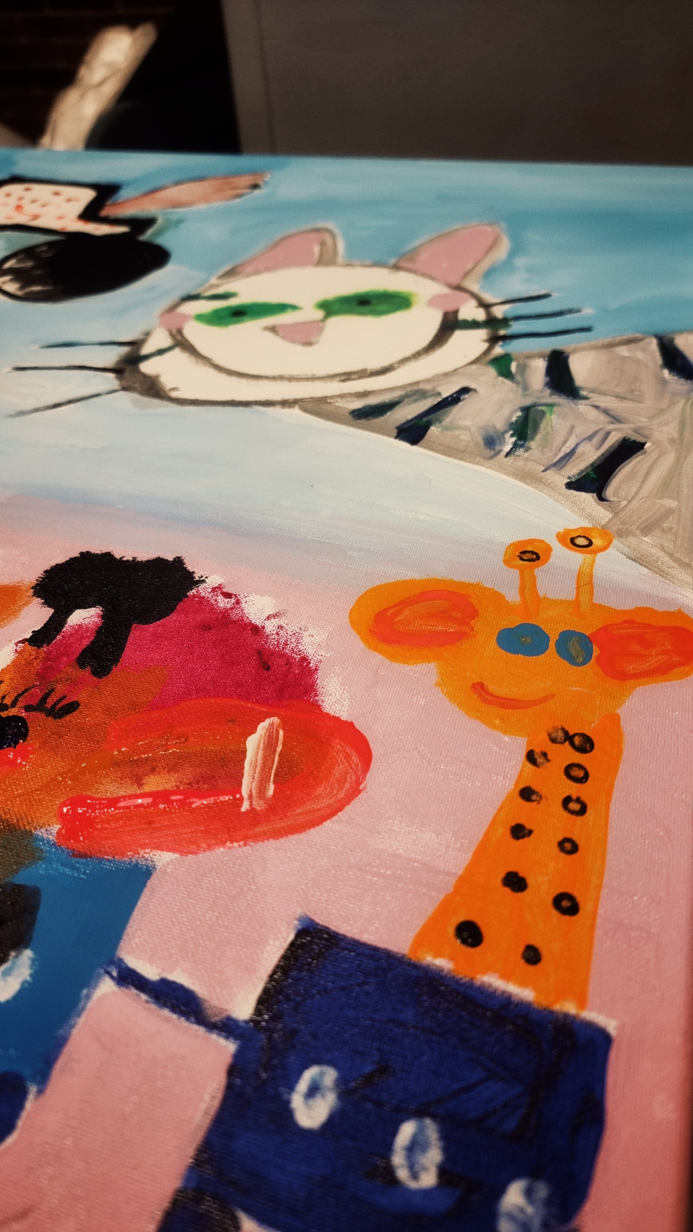 Фестиваль III «Георги Спорта» от НКО ШКОЛА ГЕРОЕВ, батутного центра «В НЕБО и галереи „Осторожно Хрупкое“». Декор для дома