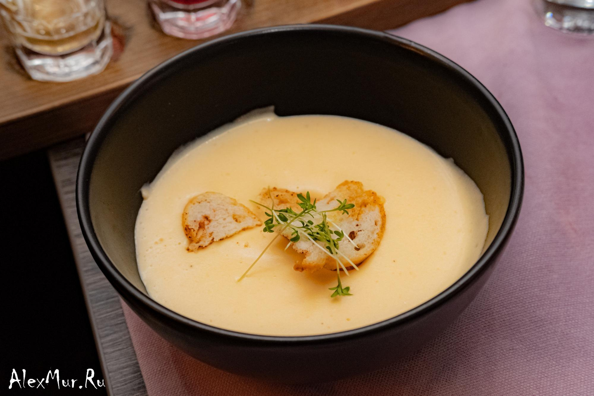 Гастроужин «Сыр и вино» от бренд — шефа Дмитрия Макаркина. Бренд — шеф Дмитрий Макаркин