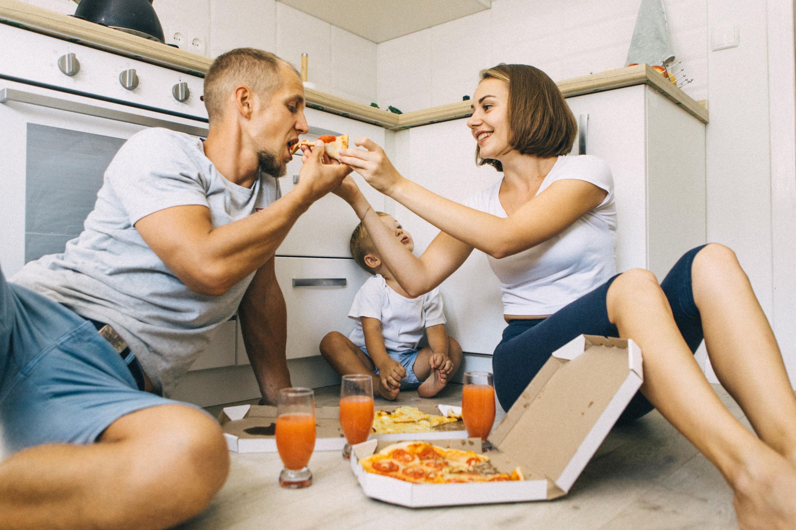 Домашняя съемка Алексей Ванёк и Анастасия. Свадебный и контент фотограф в Санкт-Петербурге Александр Зозуля