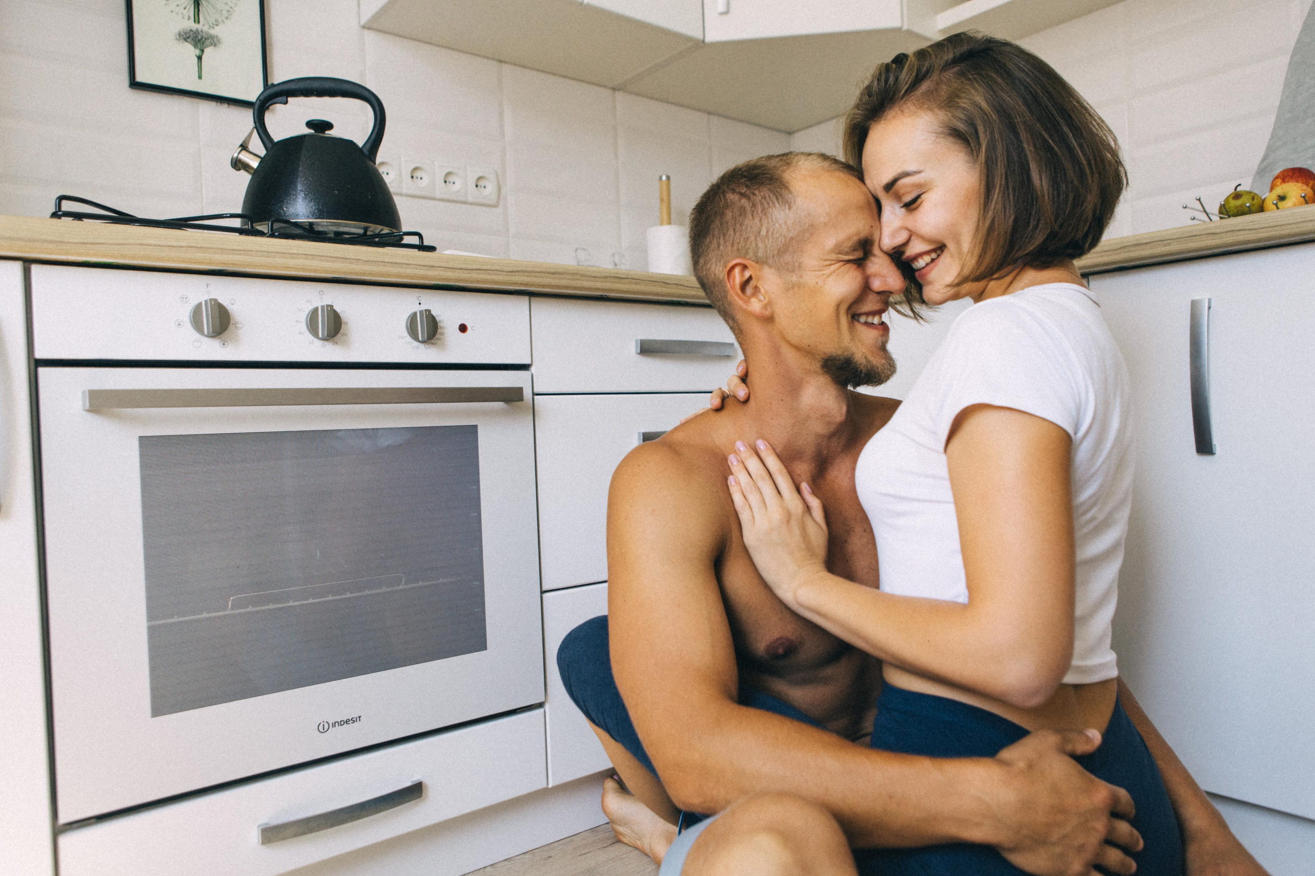 Домашняя съемка Алексей Ванёк и Анастасия. Свадебный и контент фотограф в Санкт-Петербурге Александр Зозуля
