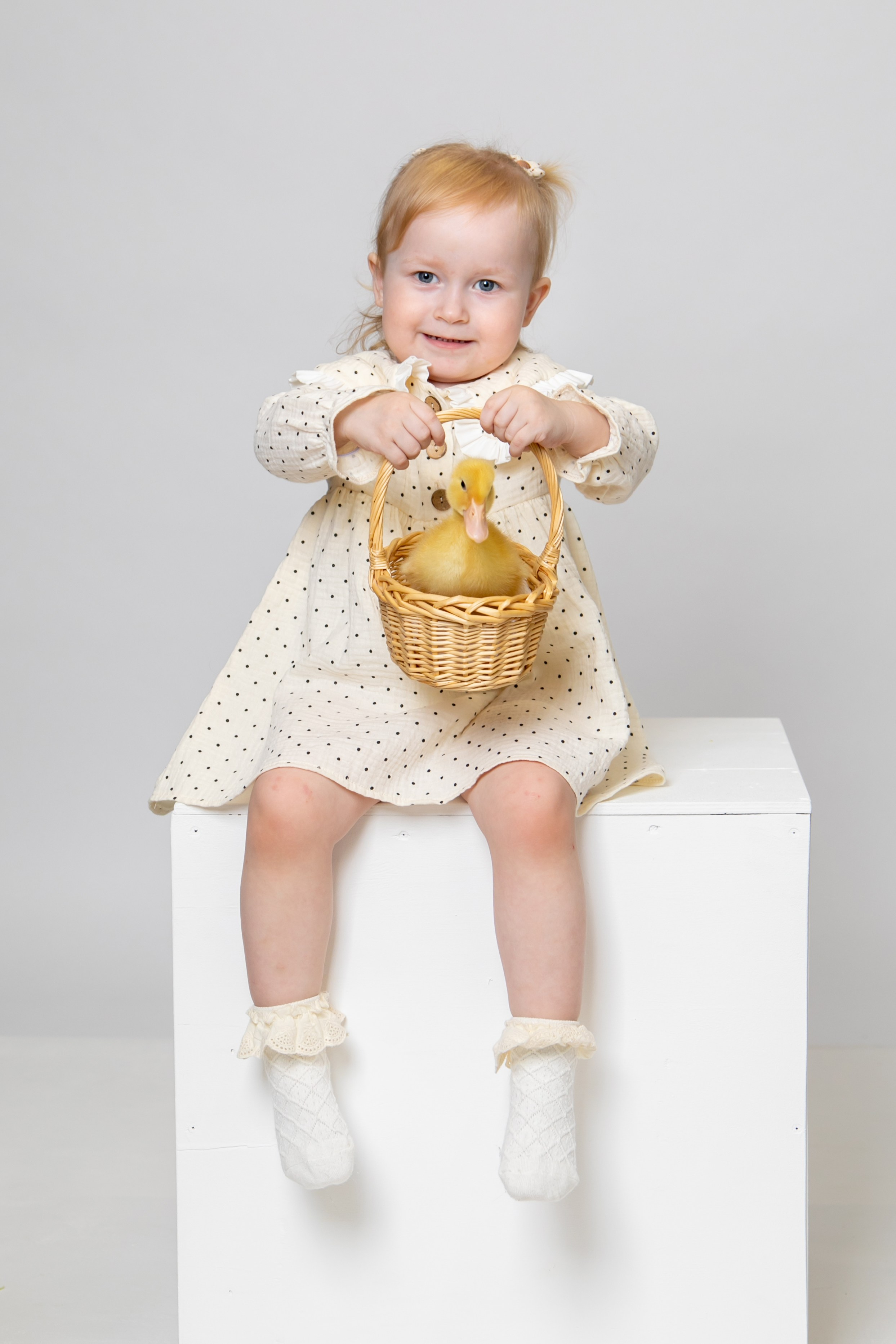 Фотосессия с живыми утятами. Надежда Рыжова, портретная и контент-съемка в Челябинске