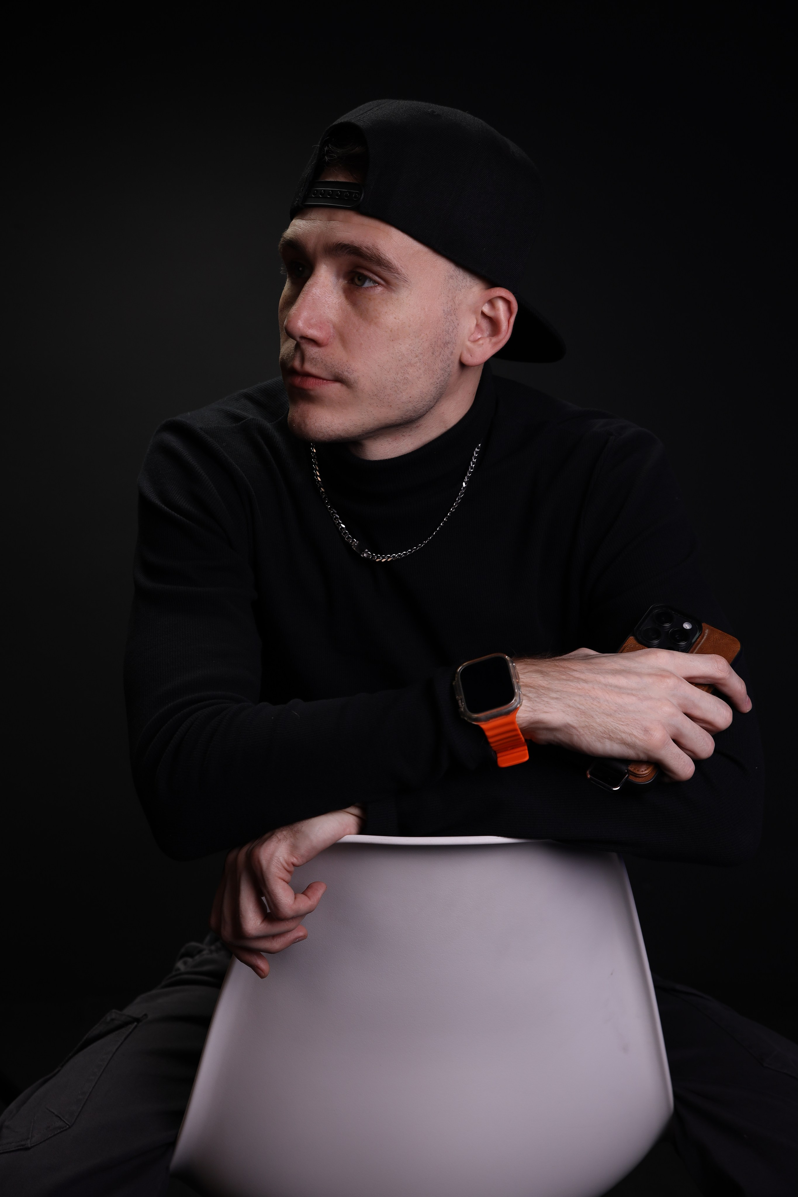 The White hat Alex. Профессиональный фотограф в Воронеже Владислав Крылов