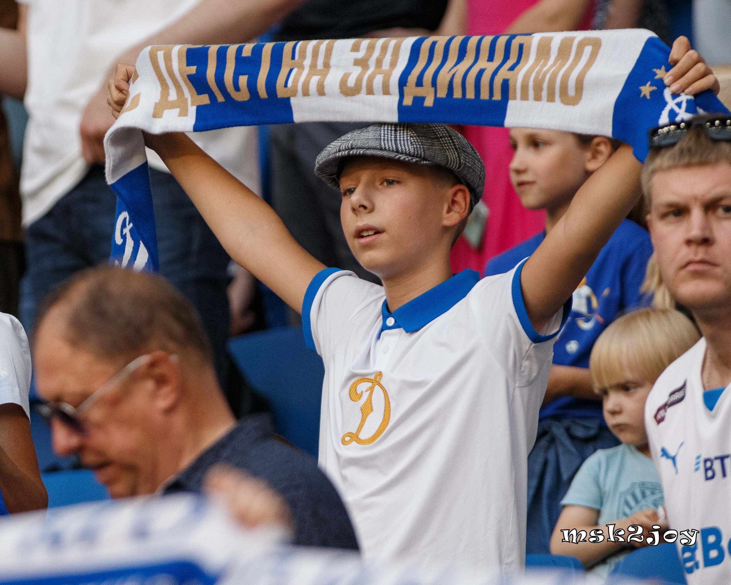 Фоторепортаж. ФК Динамо — ФК Партизан. Михаил Тоцкий портретный и репортажный фотограф в Москве