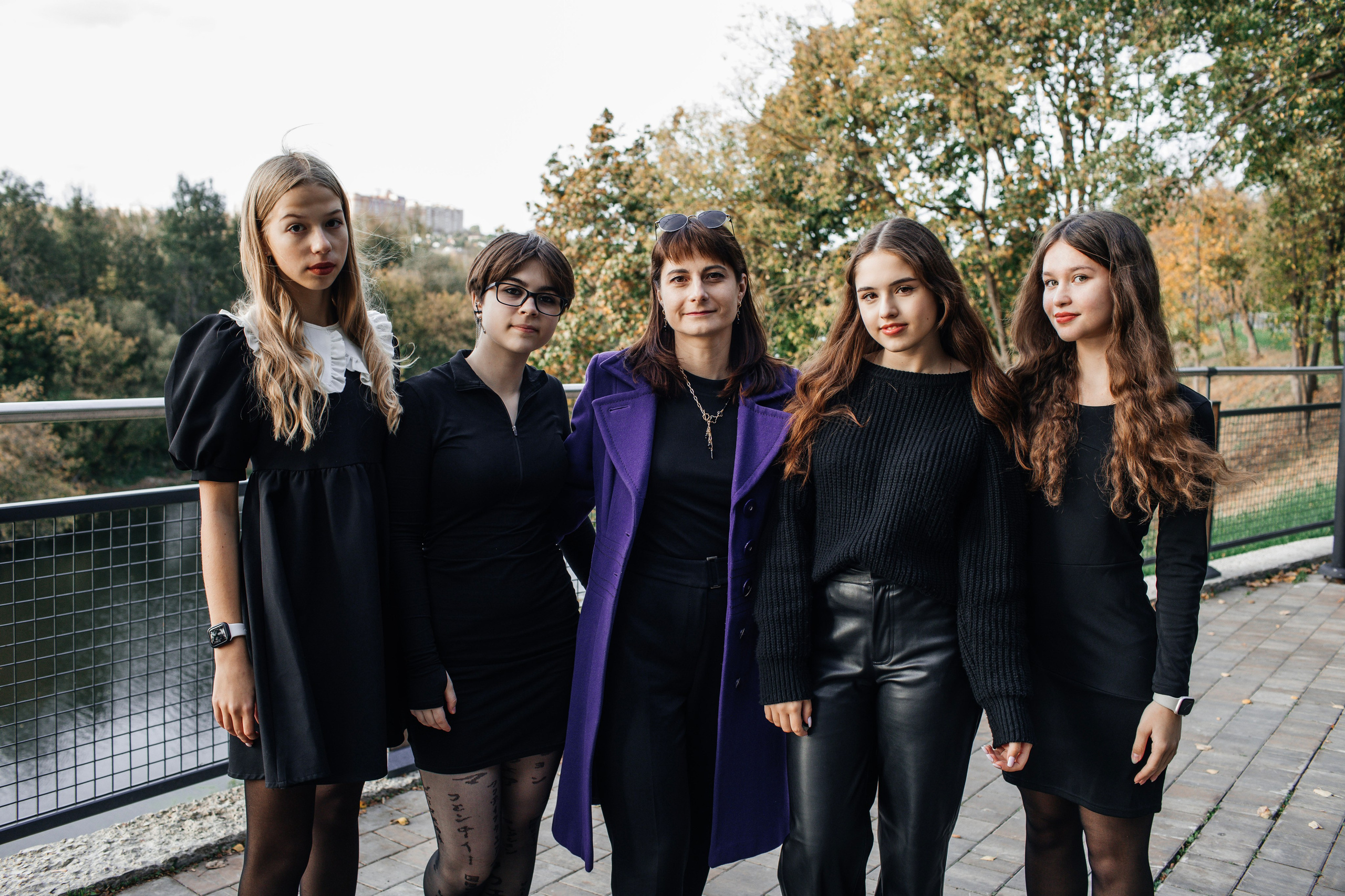 Фотосессия для выпускного альбома в парке Им. Талалихина. Выпускные альбомы в Подольске Москве и МО