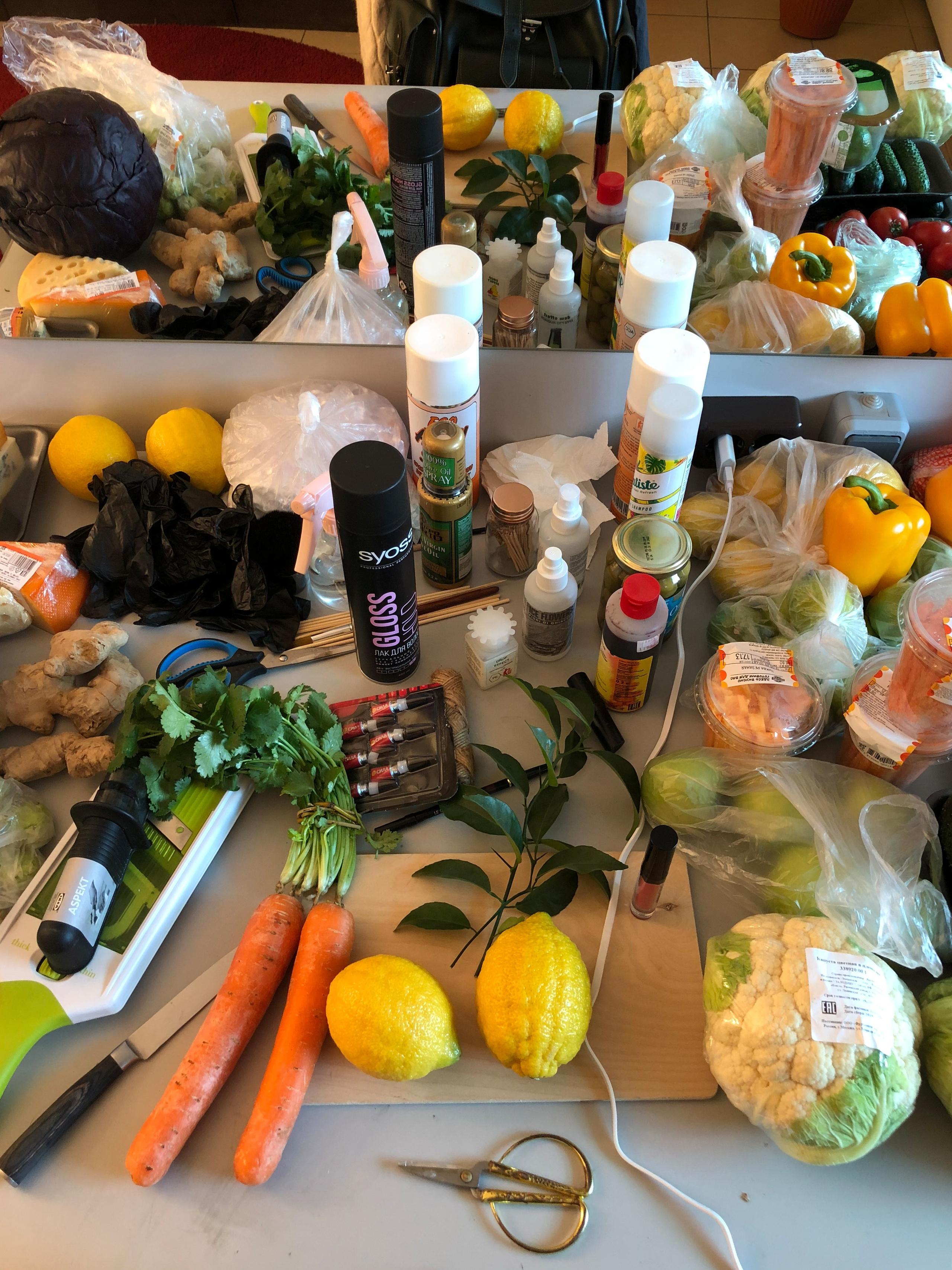 Кейсы, стоимость и backstage. Юлия Космо — фуд-фотограф, предметный стилист, Москва