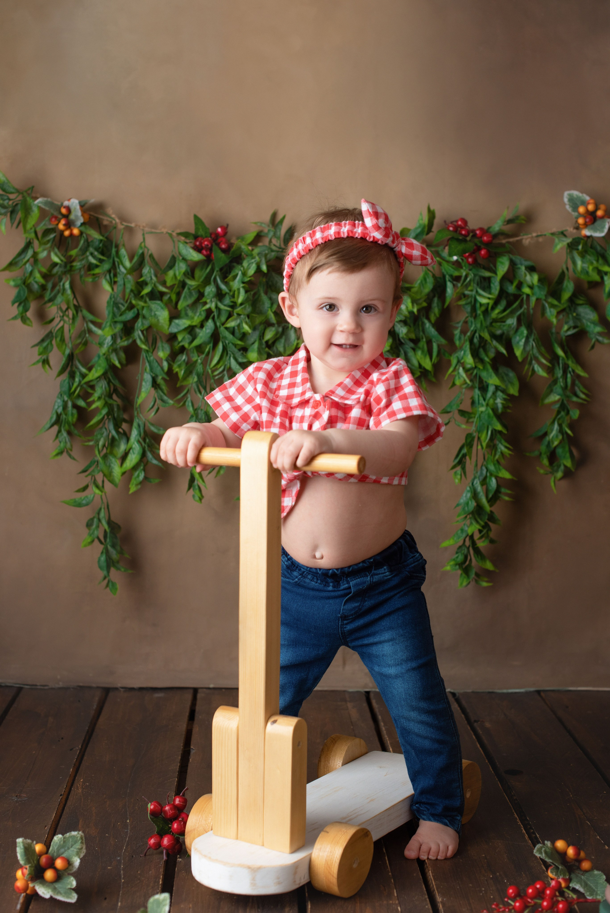 Доп. фотозоны на годики с шарами. Фотограф Новорожденных во Владивостоке Ольга Галаницкая