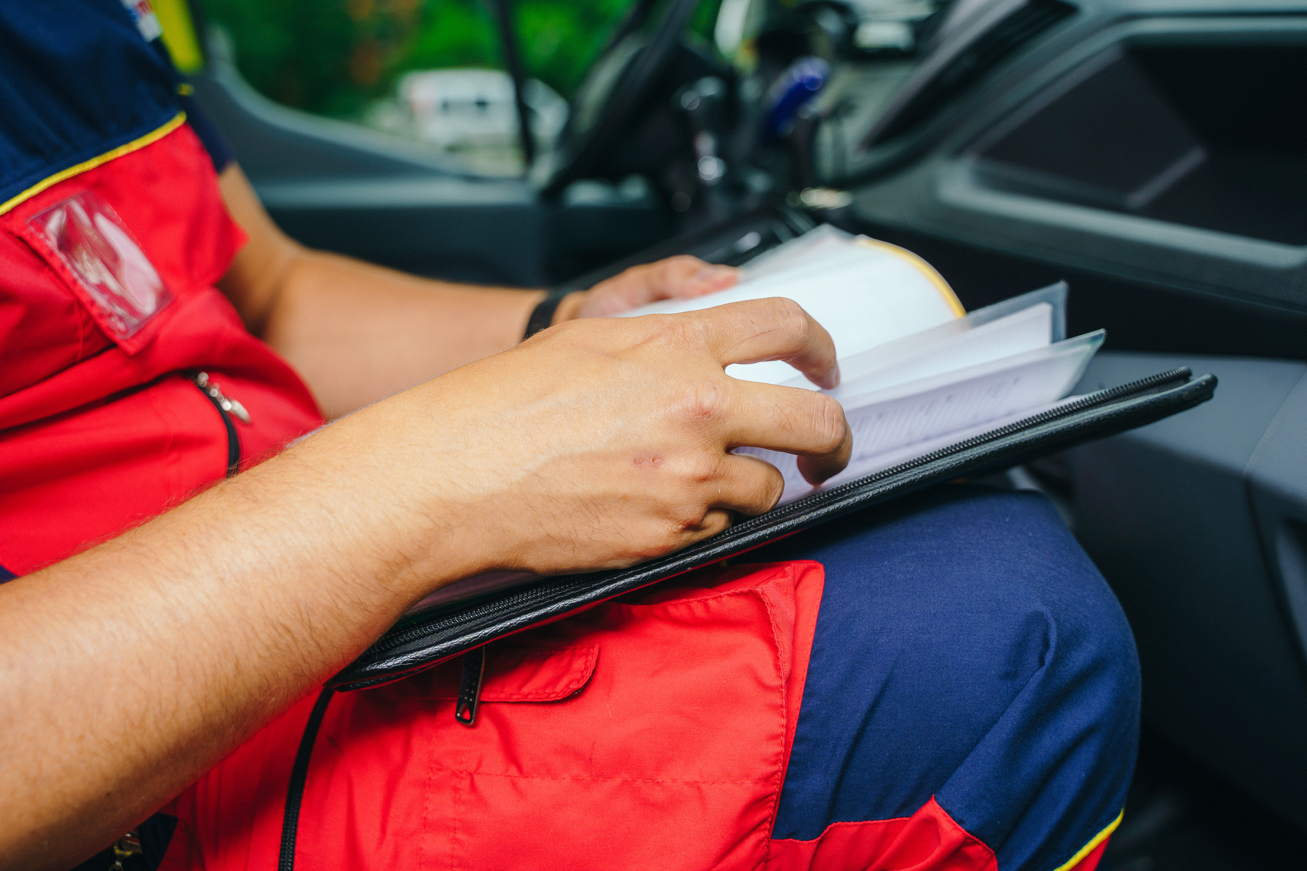 Фотосессия для скорой помощи, бизнес фотосессия для медицины