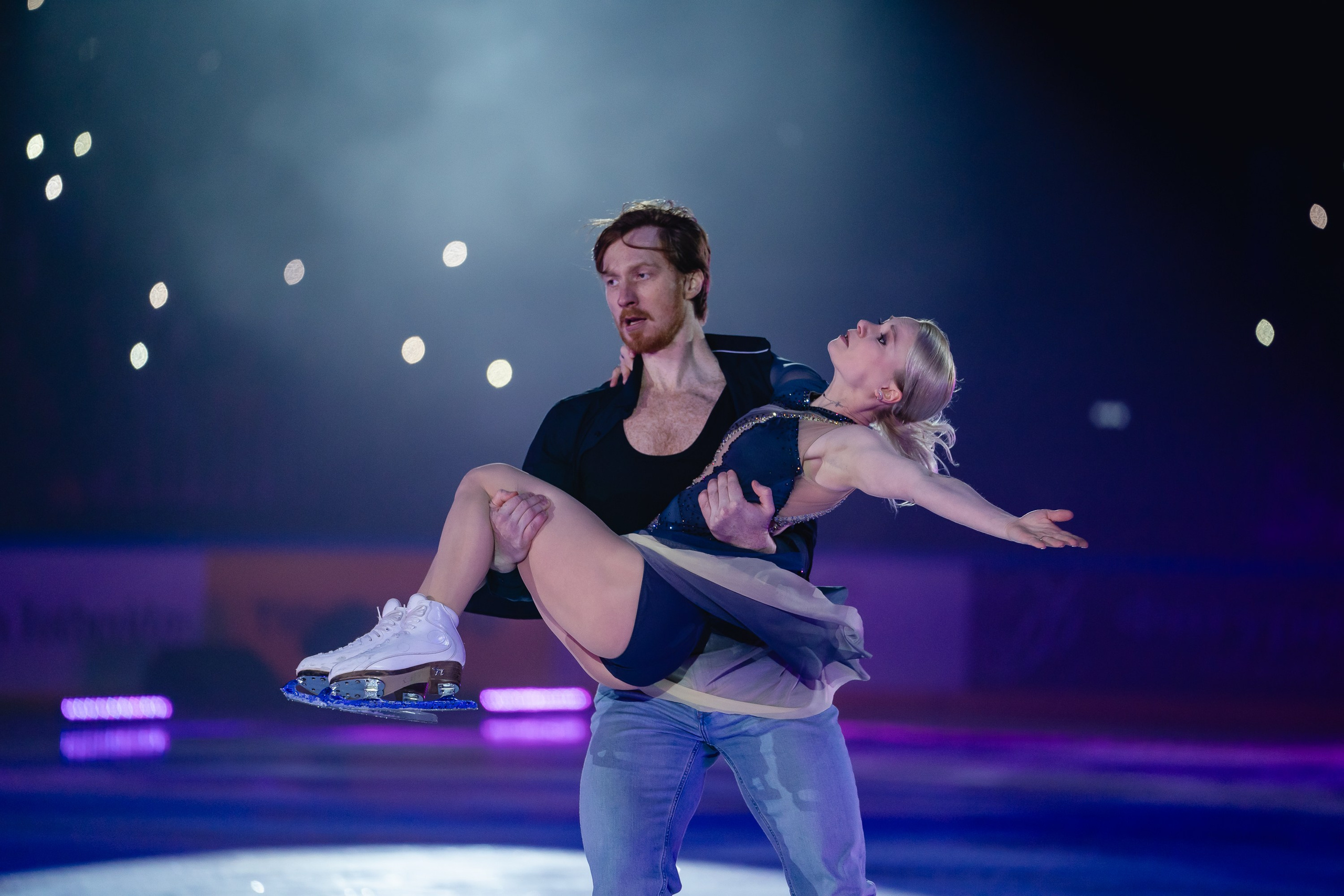 Шоу «Чемпионы на льду» в Новосибирске. Воробьева Ксения — Спортивный и танцевальный фотограф Новосибирск