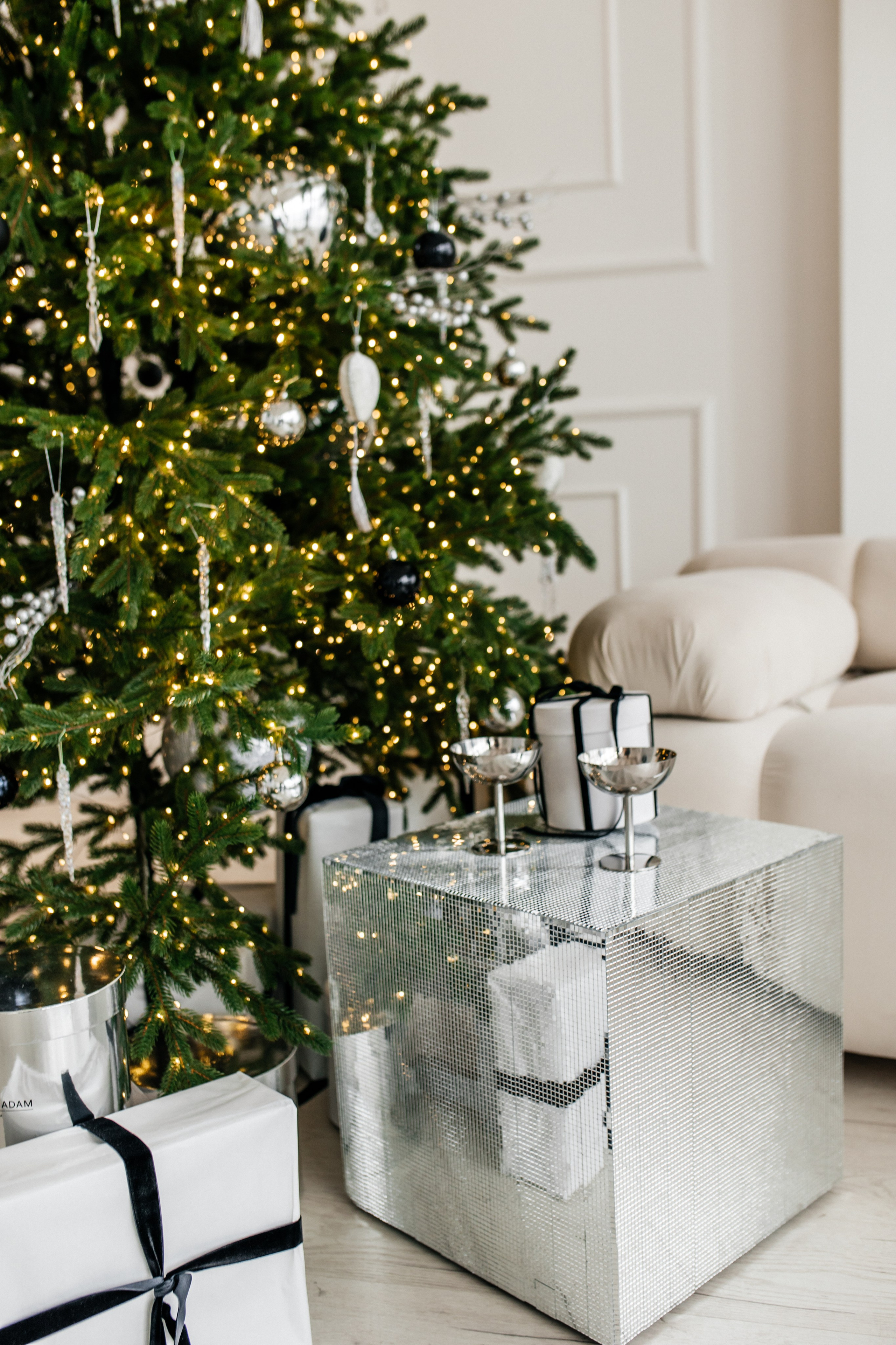 ETO Studio — фотостудия в Минске. Понравилась студия? Напишите — организую съёмку именно здесь. Фотограф в Минске Людмила Дутко