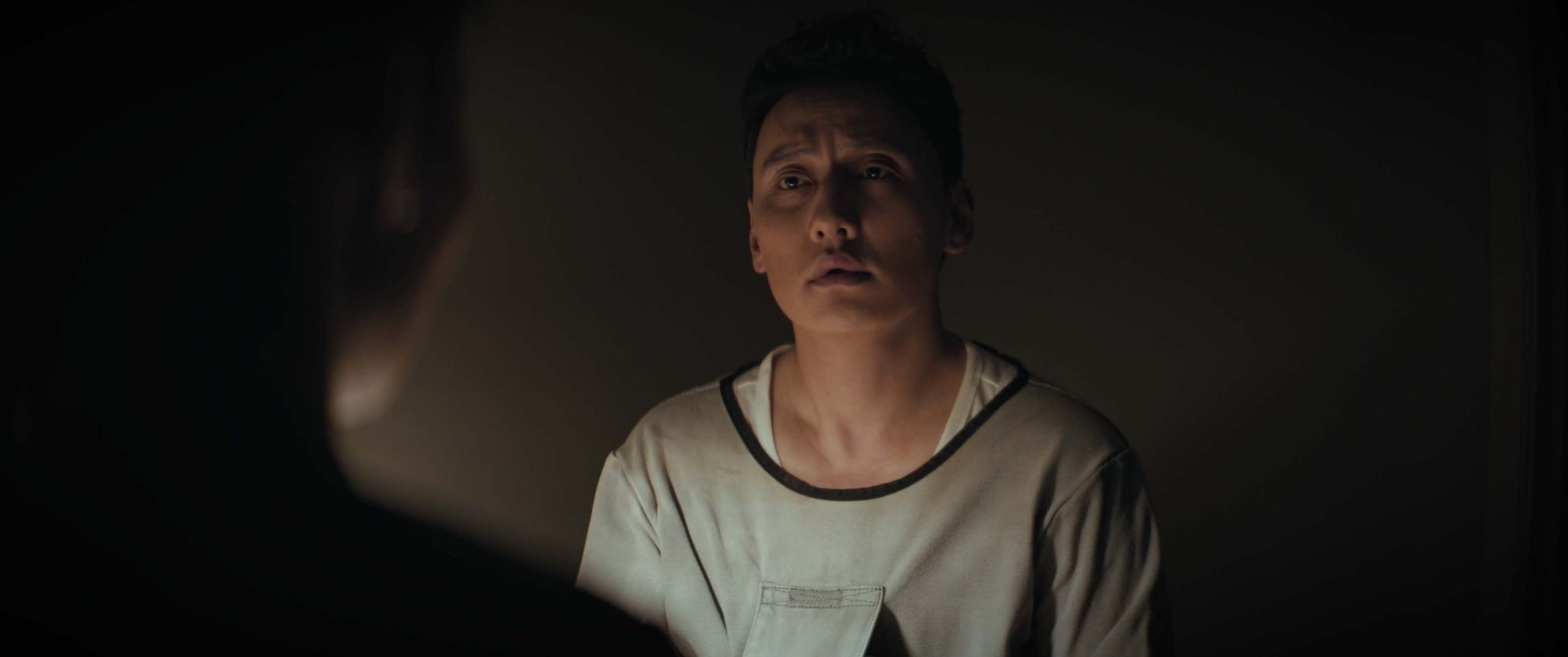 Seryoja — Huuheldei. Цветокоррекция видео