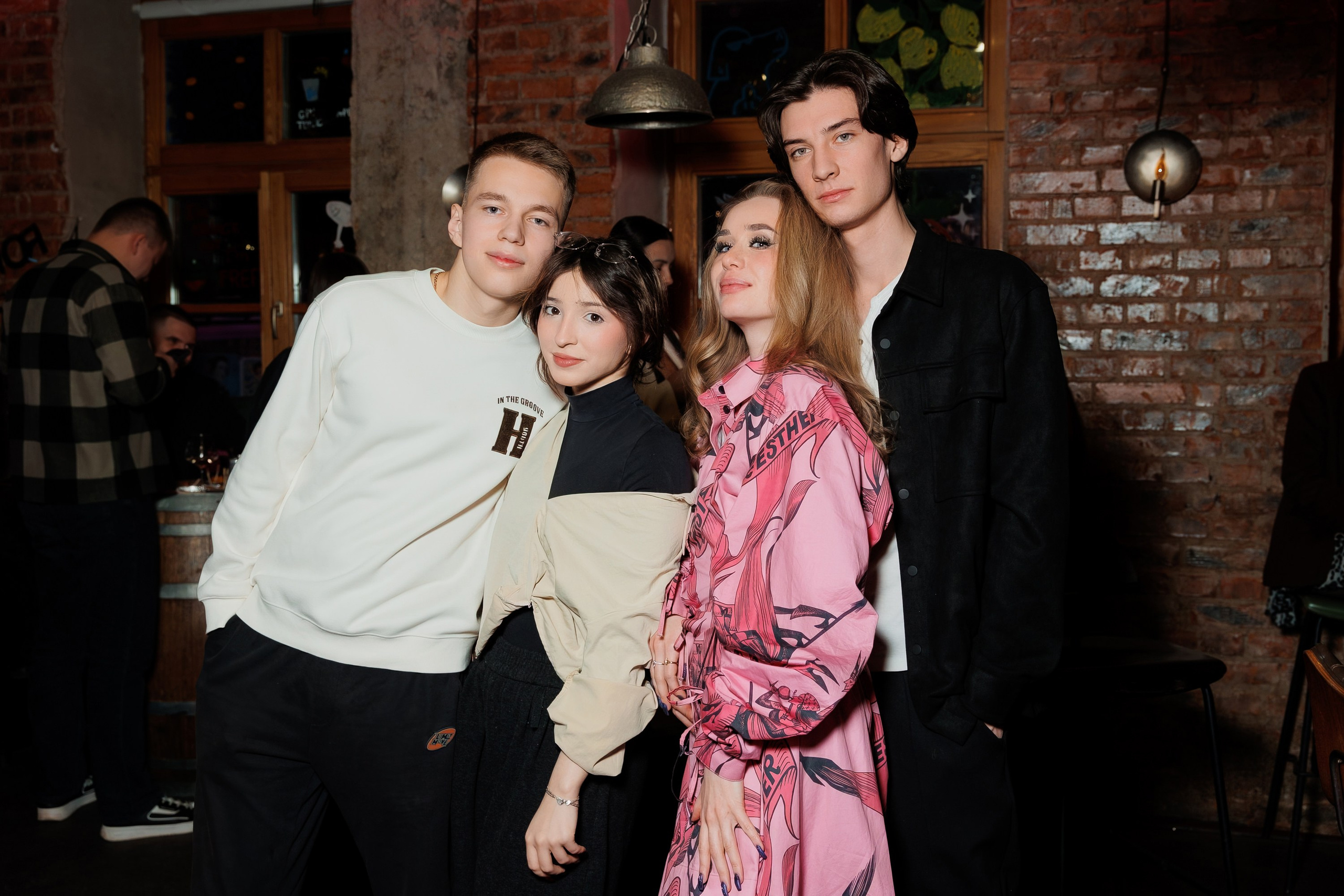 VINOTEKA BAR x MAGAZ. СВОИ. ФОТООТЧЕТЫ-СОБЫТИЯ-МЕСТА