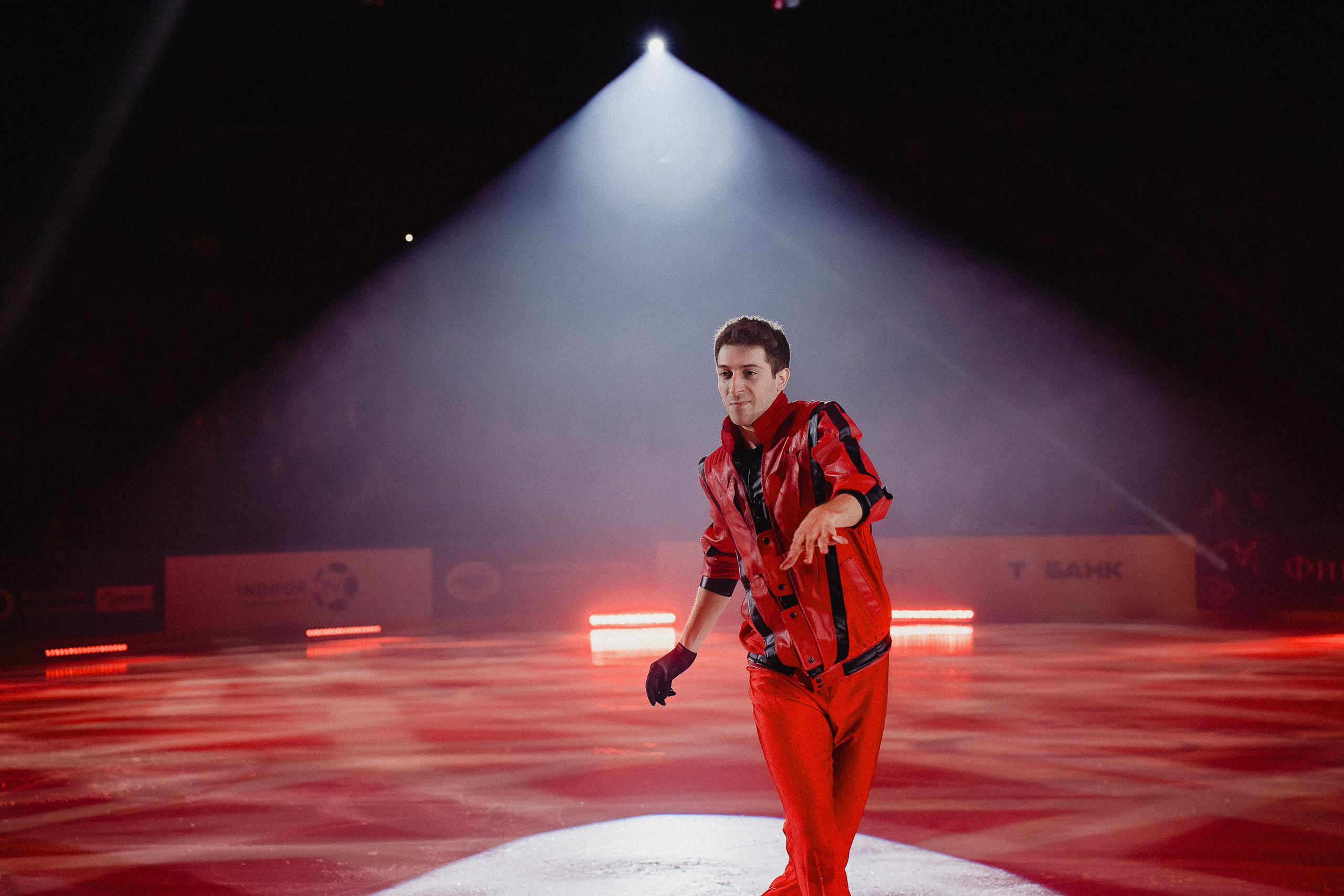 Шоу Этери Тутберидзе в Новосибирске. Воробьева Ксения — Спортивный и танцевальный фотограф Новосибирск