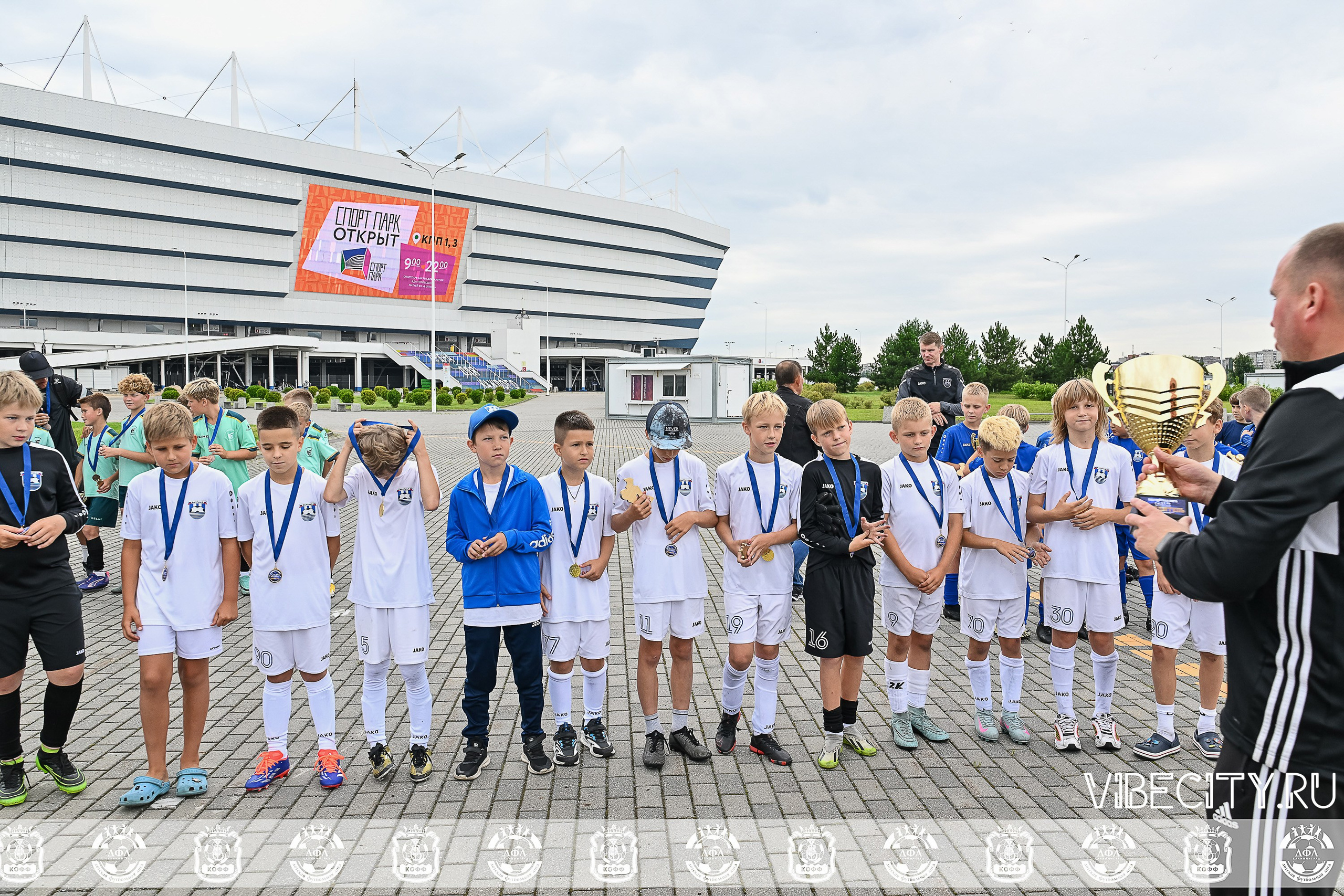 Калининградская Детская Футбольная Лига. VIBECITY.RU Вайб Сити Ру Фоторепортажи Фотоотчеты Калининград