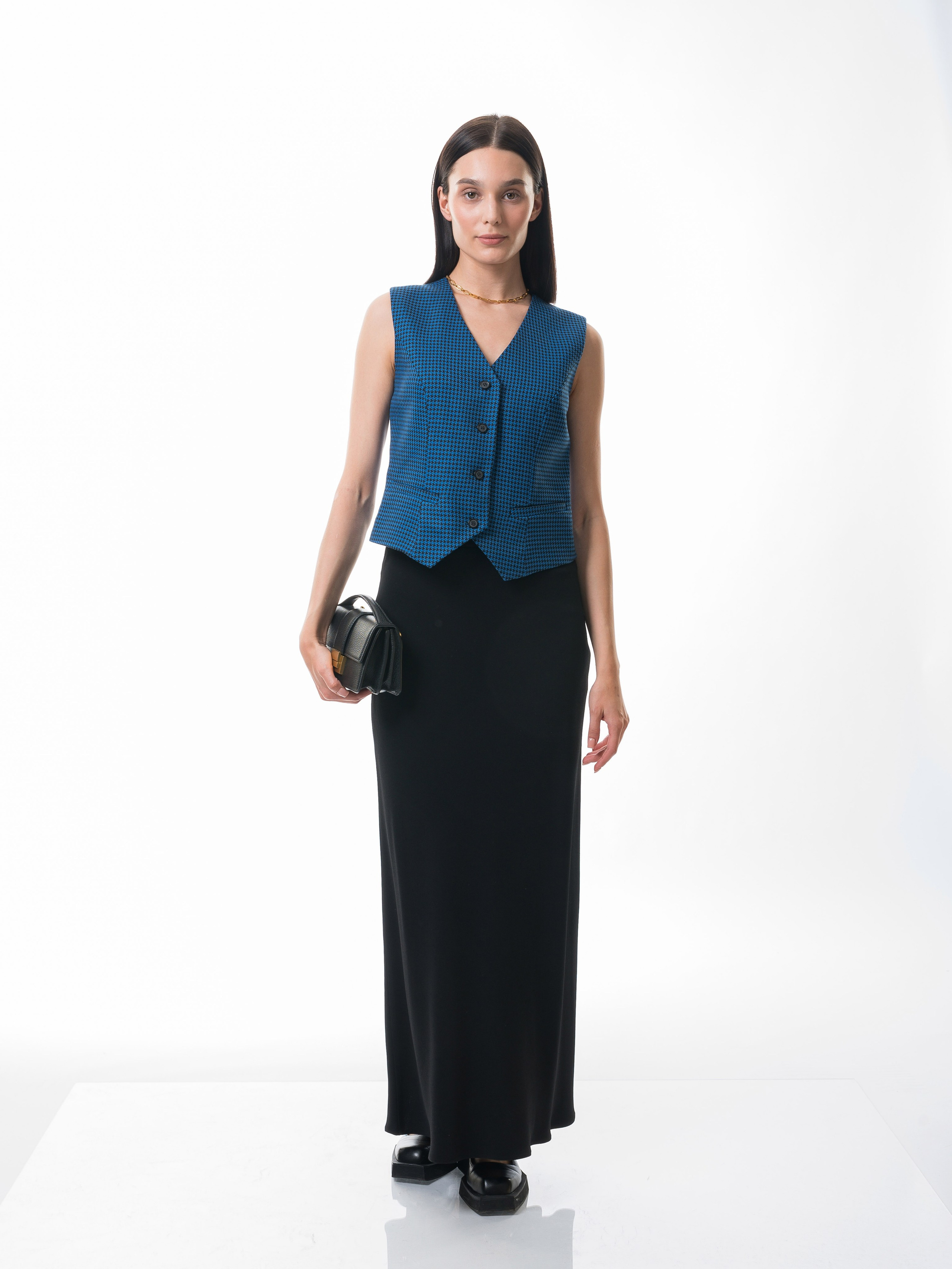 МОДЕЛЬ АЛИСА. Студия рекламной и предметной съемки товаров WELKO Studio