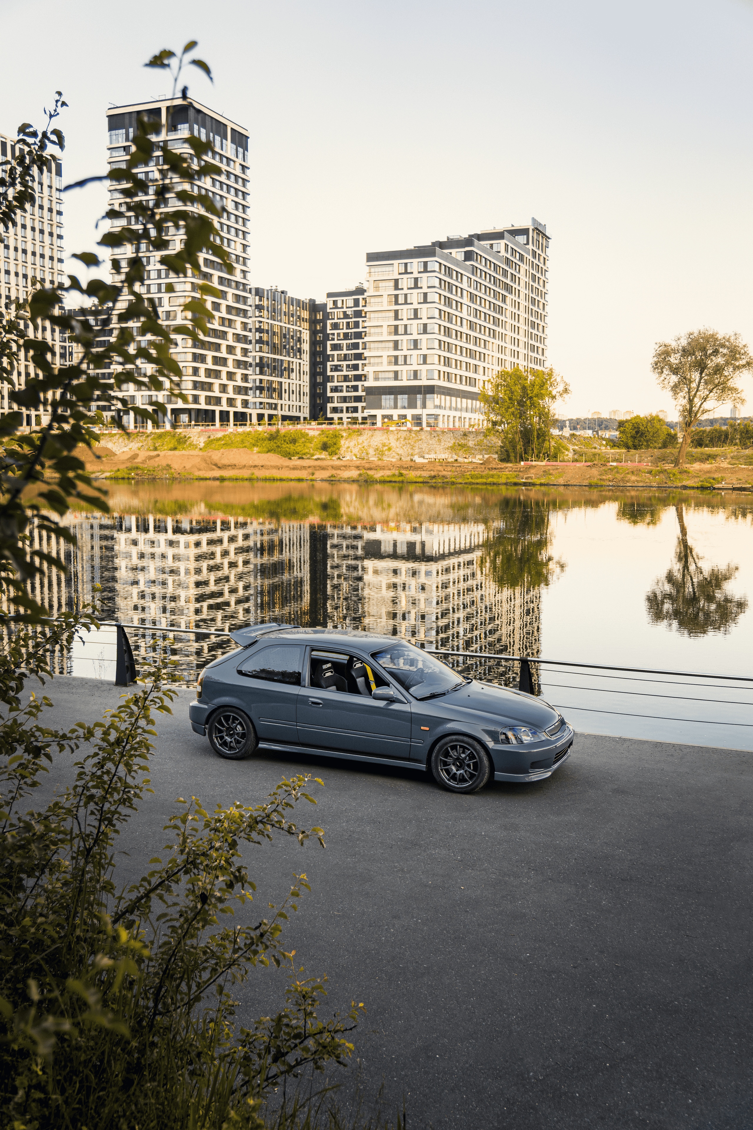 Honda Civic VI: безупречная серая мышка