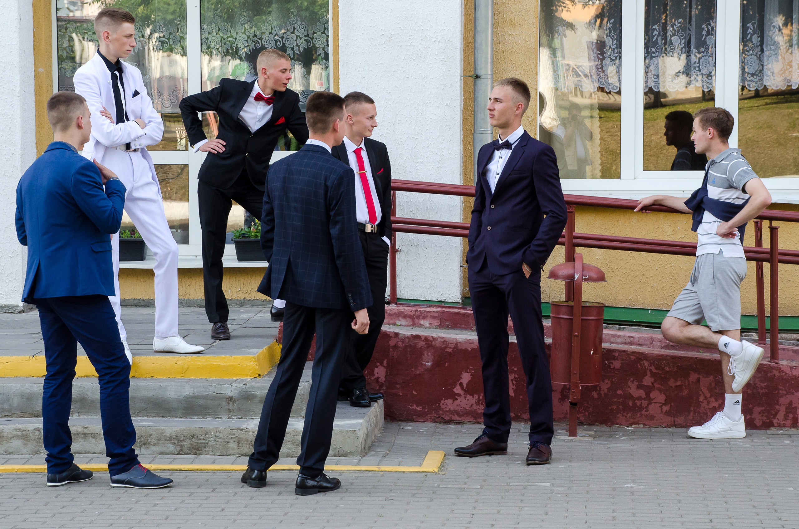 школьники 11 класс