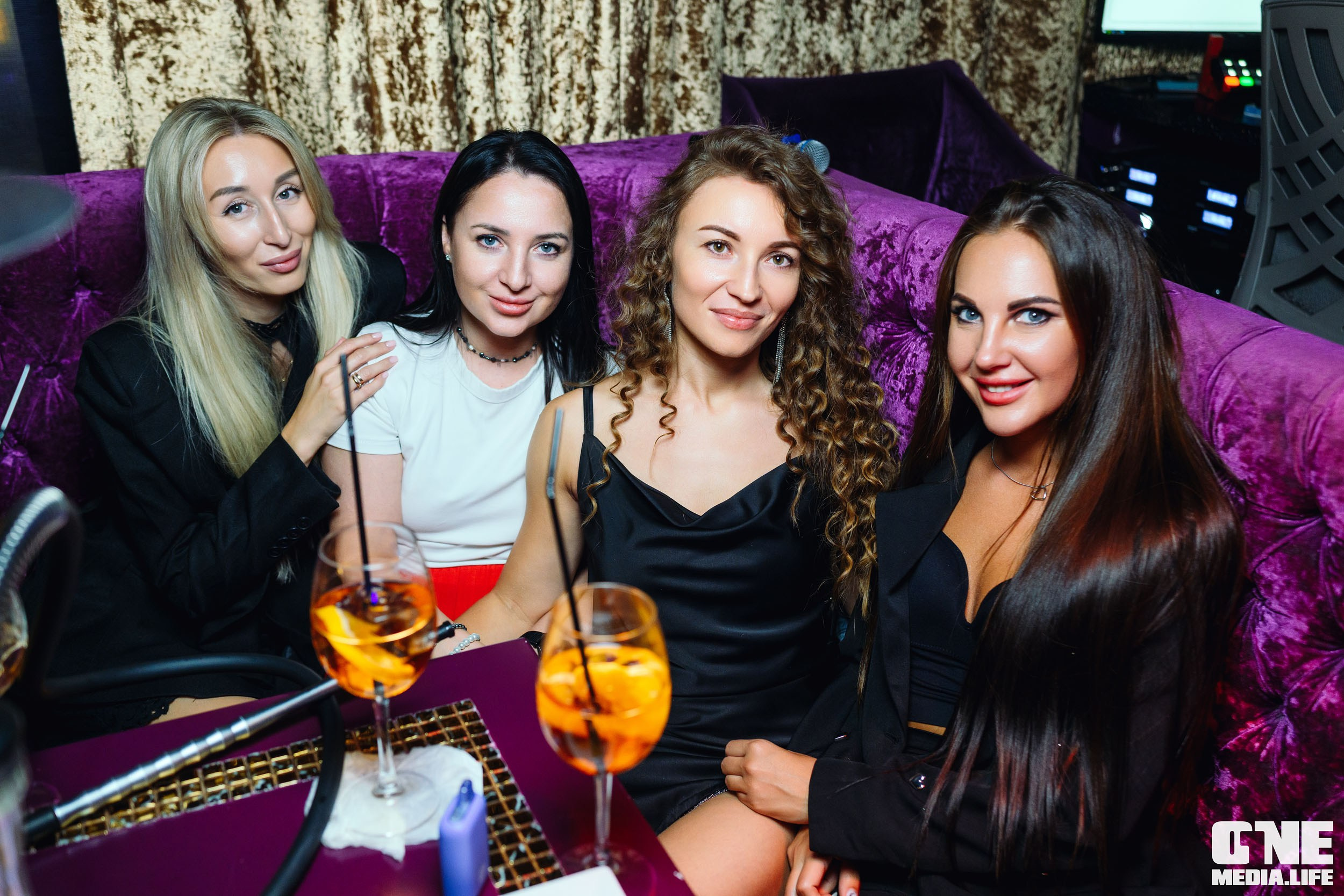 Фоторепортаж из караоке-клуба Эйфория. One Media Life: фоторепортажи, фотоотчеты с мероприятий и заведений