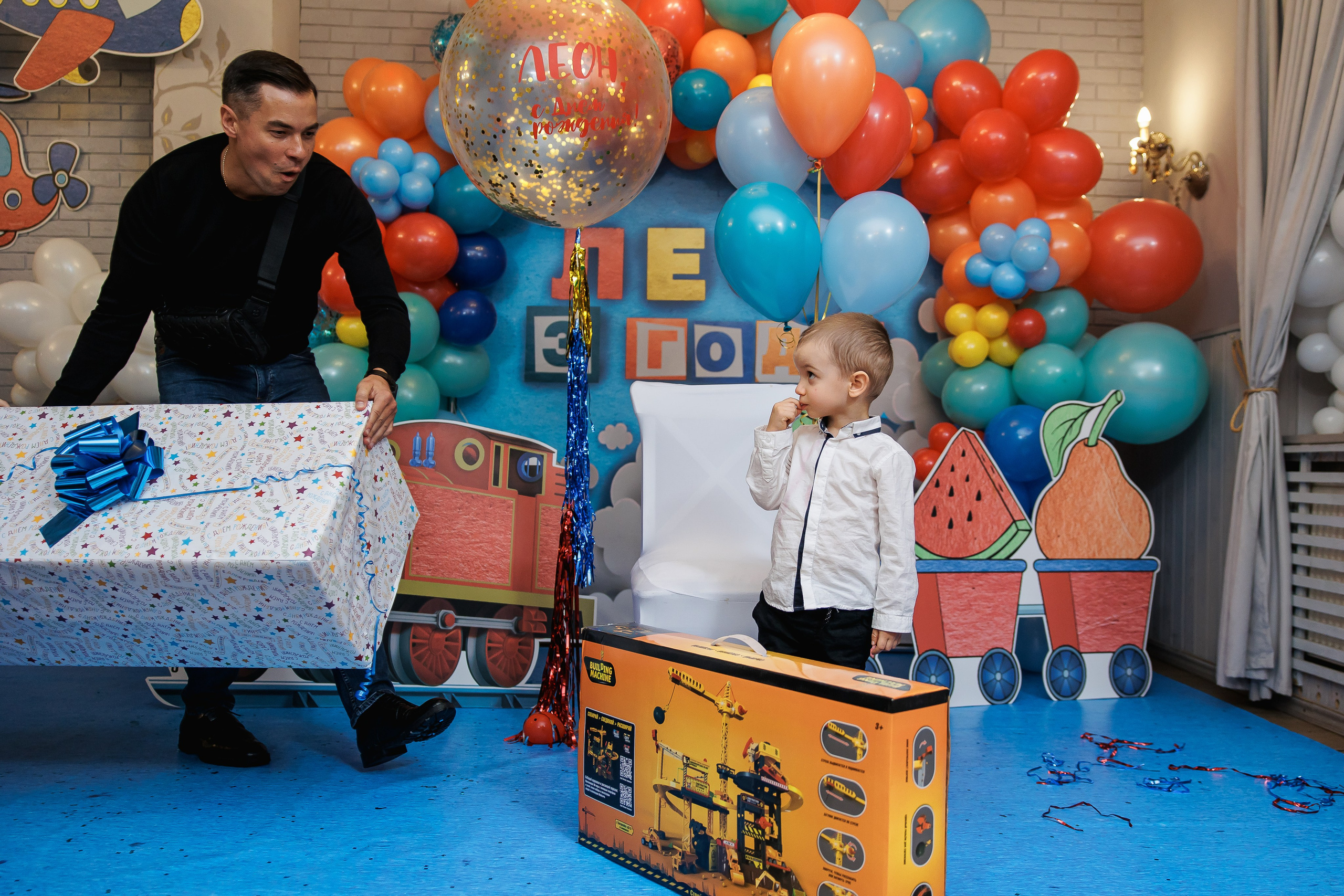 День Рождения Леона