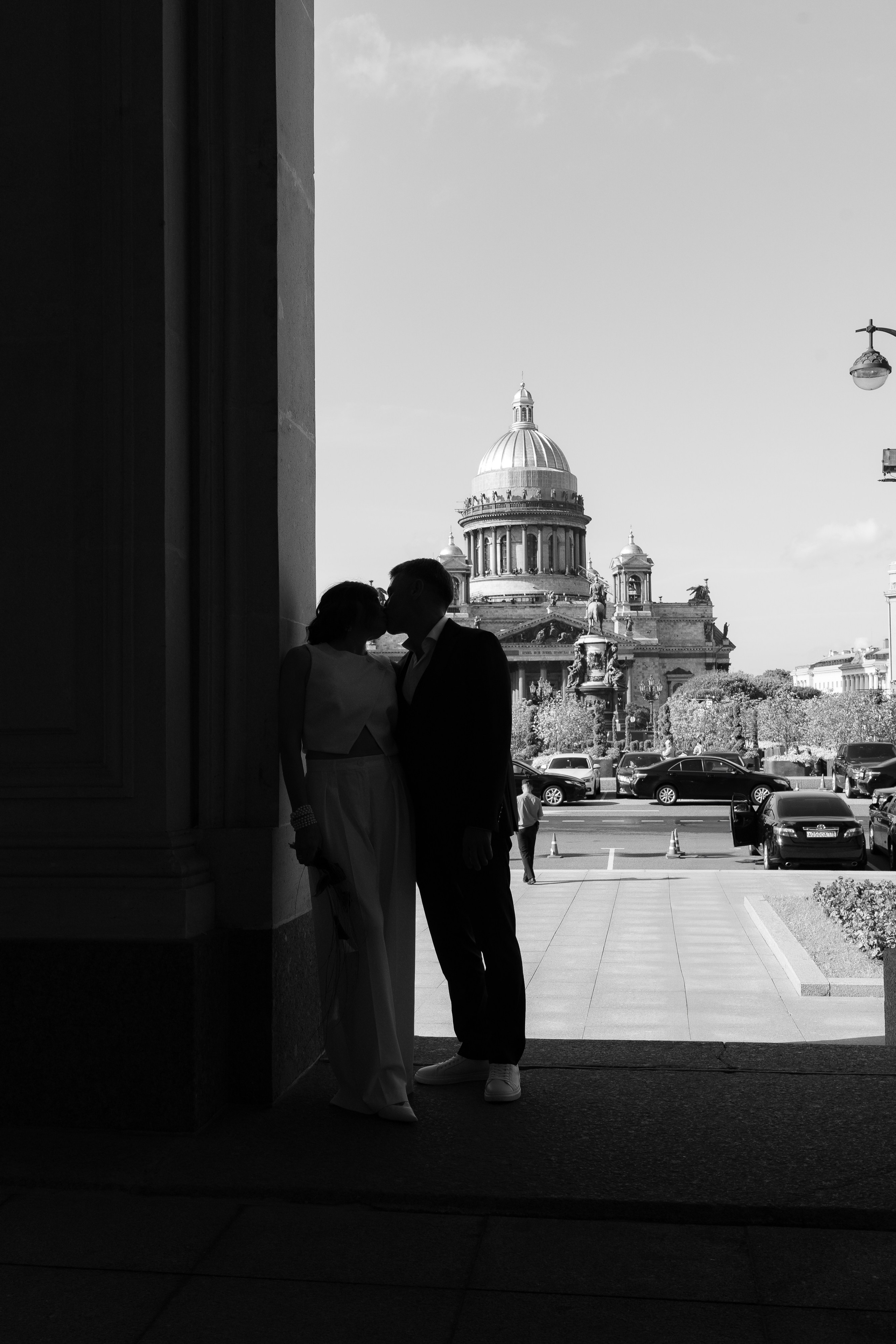 Свадьба Ольги и Дениса — церемония на Фурштатской и прогулка у Исаакия. Свадебный фотограф Дмитрий Родионов — Санкт-Петербург и Ленинградская область