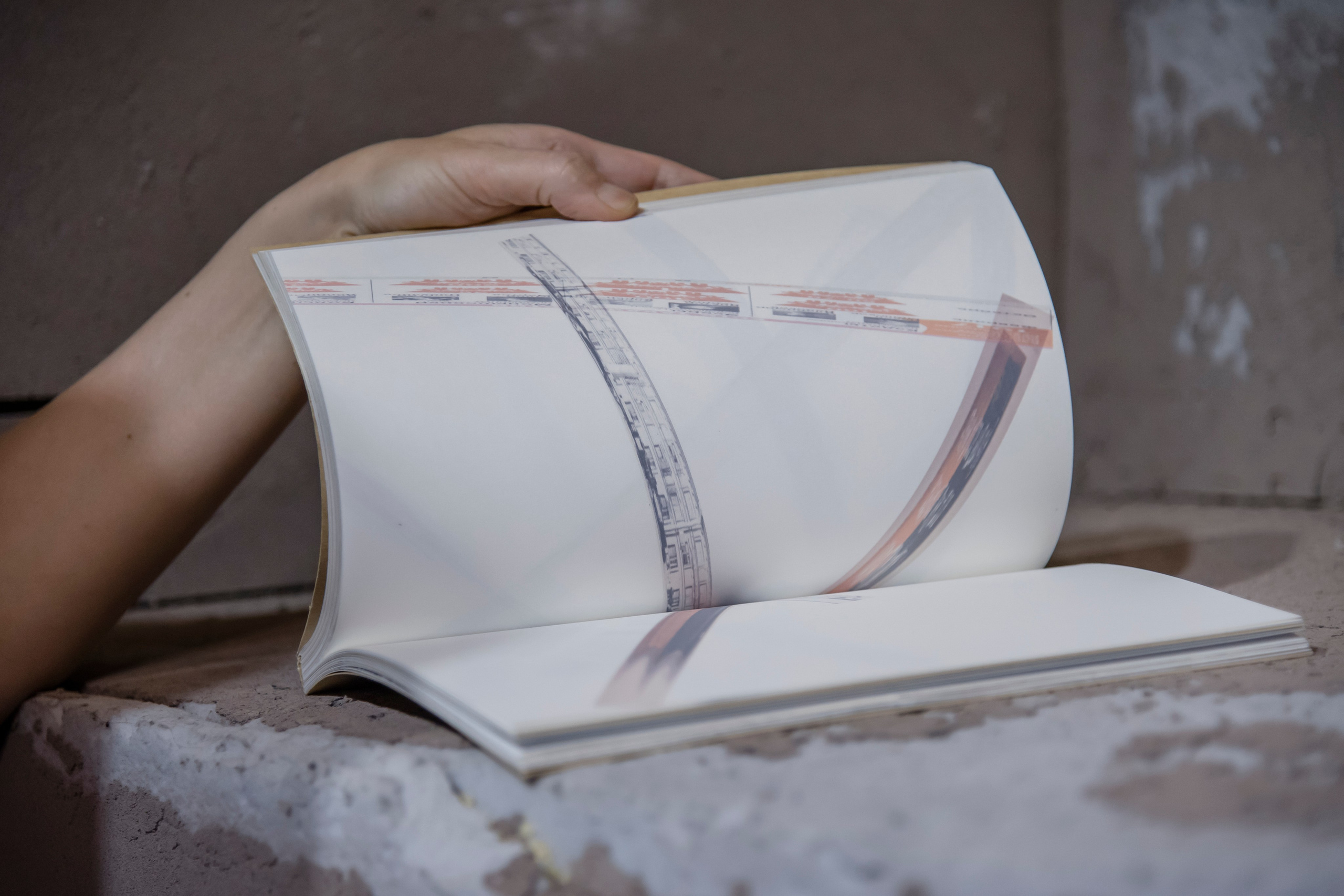 «Почти увиденное», групповая выставка, 26.09-04.10, ЦТИ «Фабрика», Москва. Лера Круглова