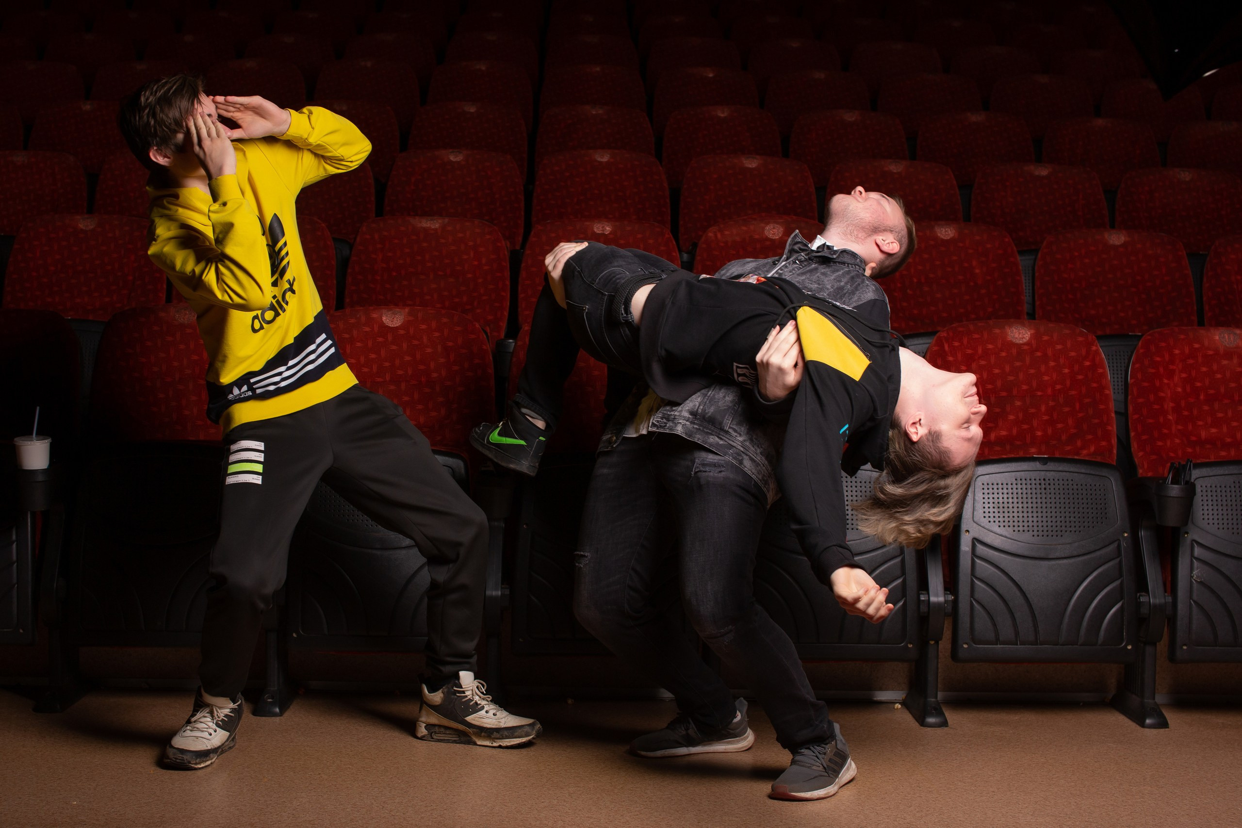 Осторожно, подделка! | Фоторепортаж от Богатырева Николая. Профессиональный фотограф в Мценске и Орловской области