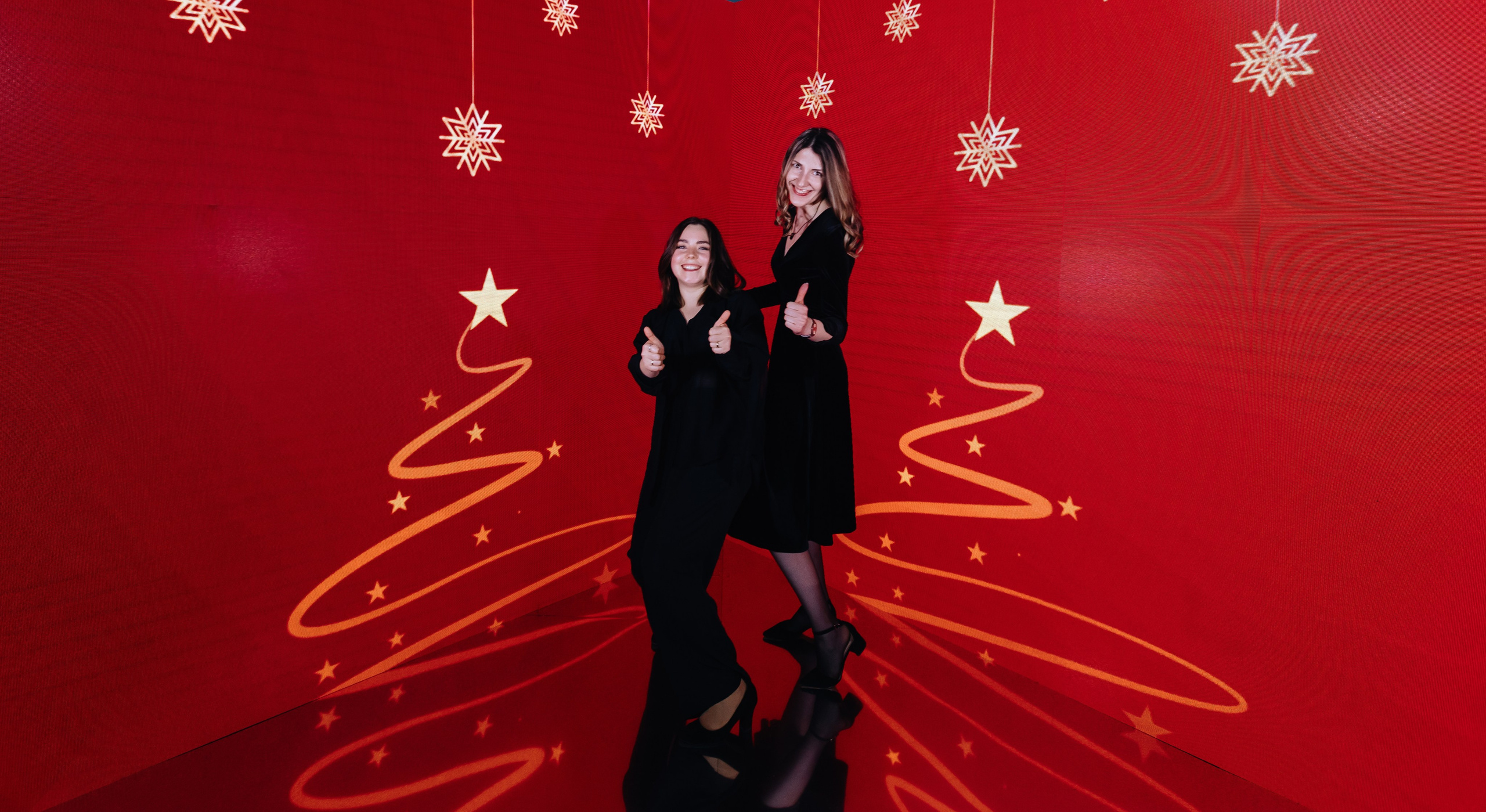 Профессиональный фотограф на новогодний корпоратив | Антон Матвеев Фотограф. Свадебный фотограф в Москве | Антон Матвеев