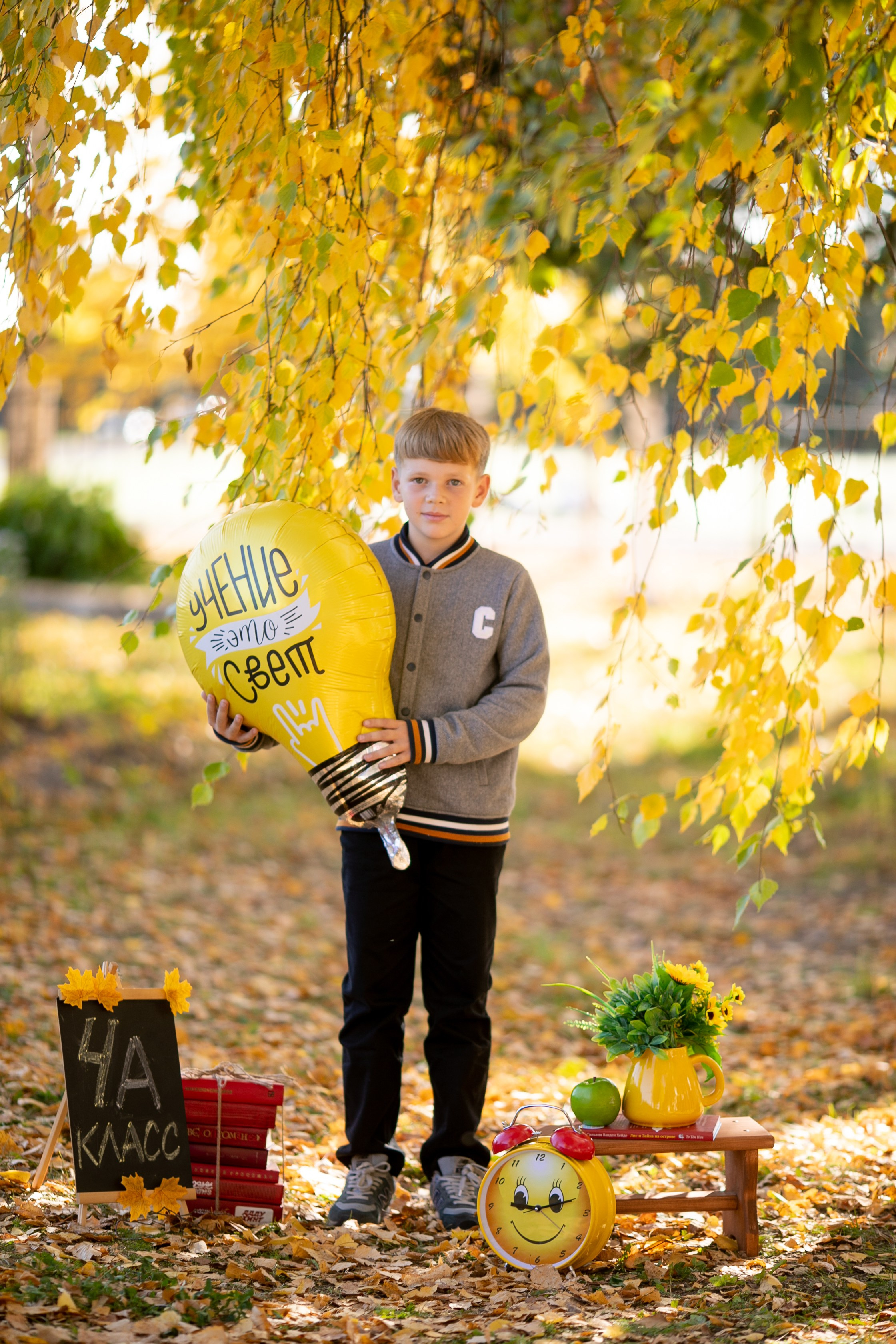 Выпускные альбомы начальная школа. Семейный и детский фотограф София Шарабурко, Томская область