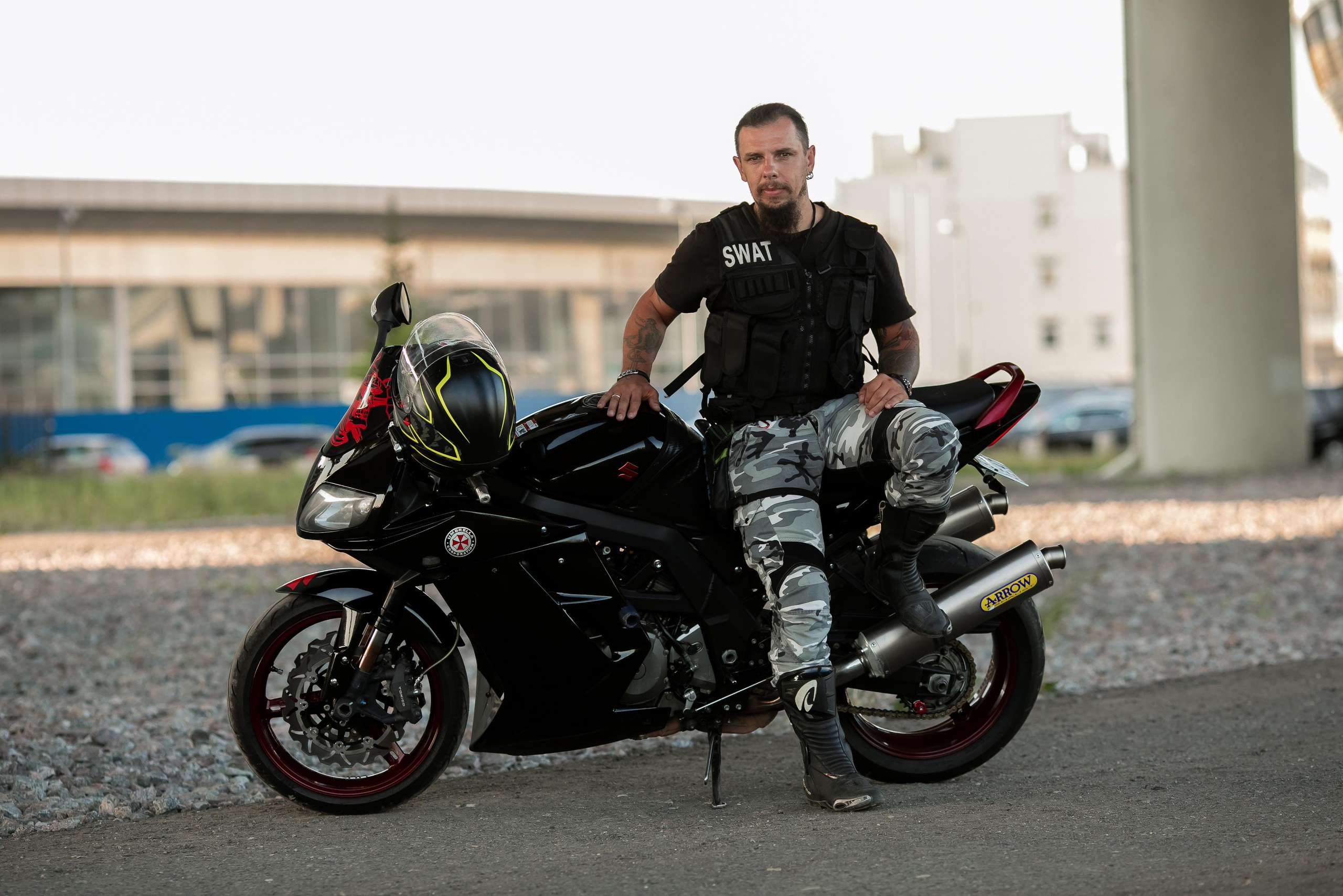 Александр, любезно предоставил мотоцикл для нашей съёмки и…. Семейный и свадебный фотограф в Санкт-Петербурге Таша Семёнова