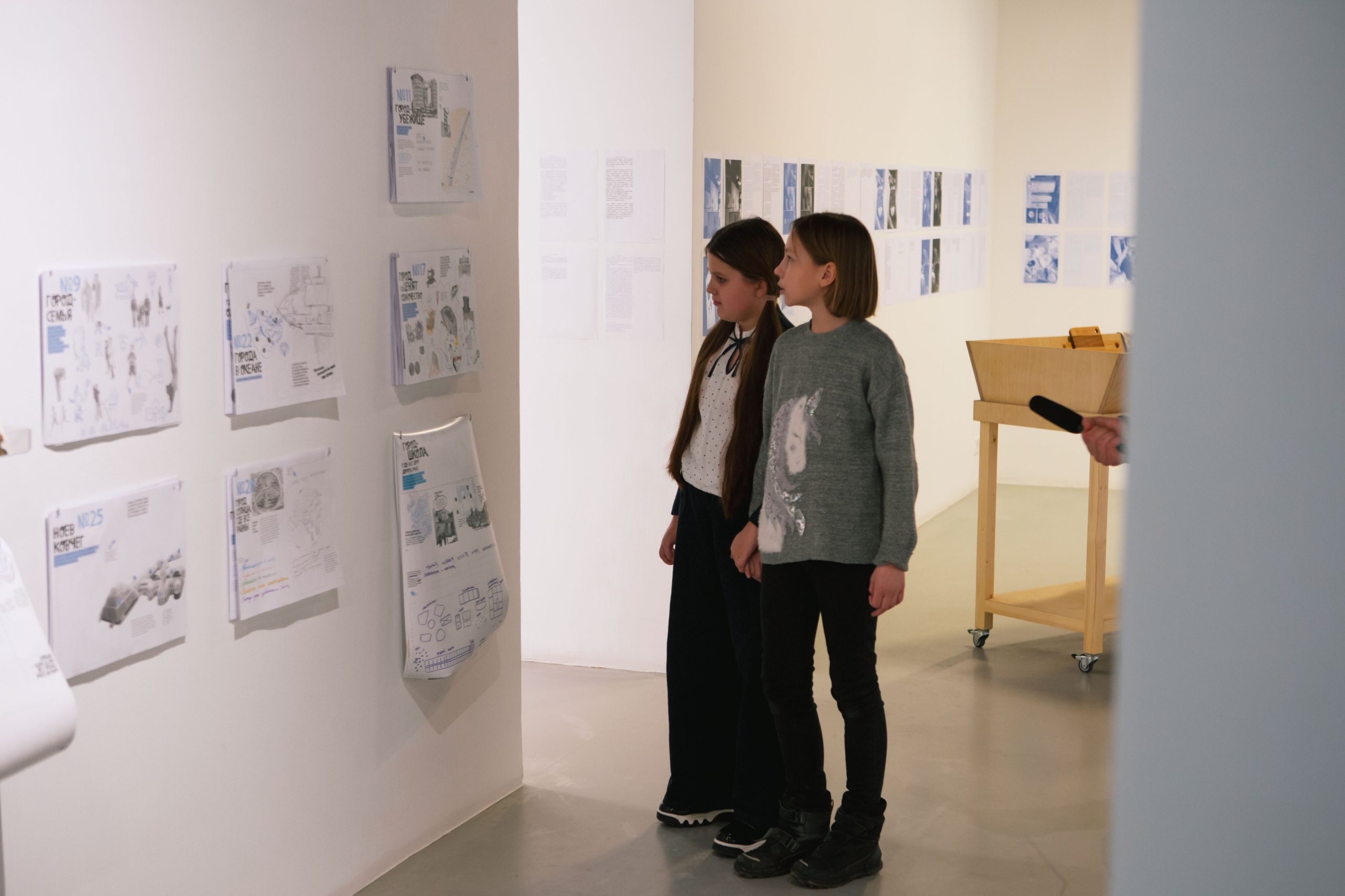 Детская студия «Киношка» г. Москва. Выпускные альбомы и школьный фотограф в Подольске, Троицке, Щербинке, Москве и Московской области