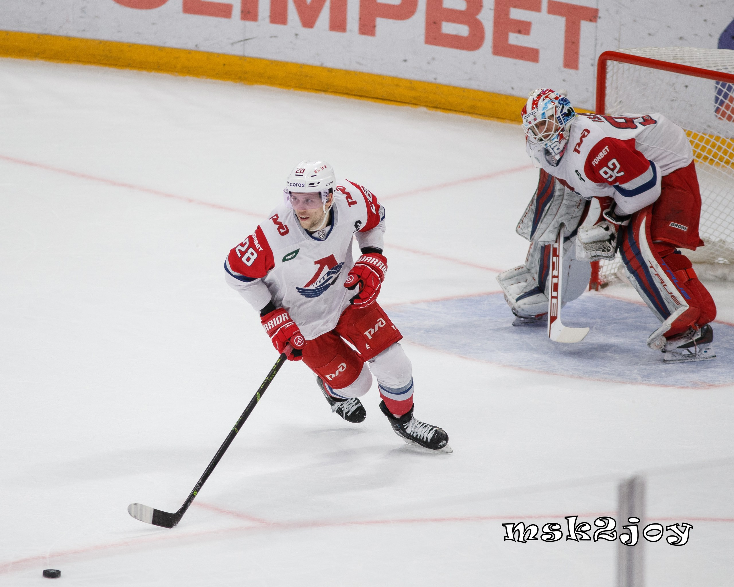 Фоторепортаж. КХЛ. «Динамо» (Москва) — «Локомотив» (Ярославль). Михаил Тоцкий портретный и репортажный фотограф в Москве