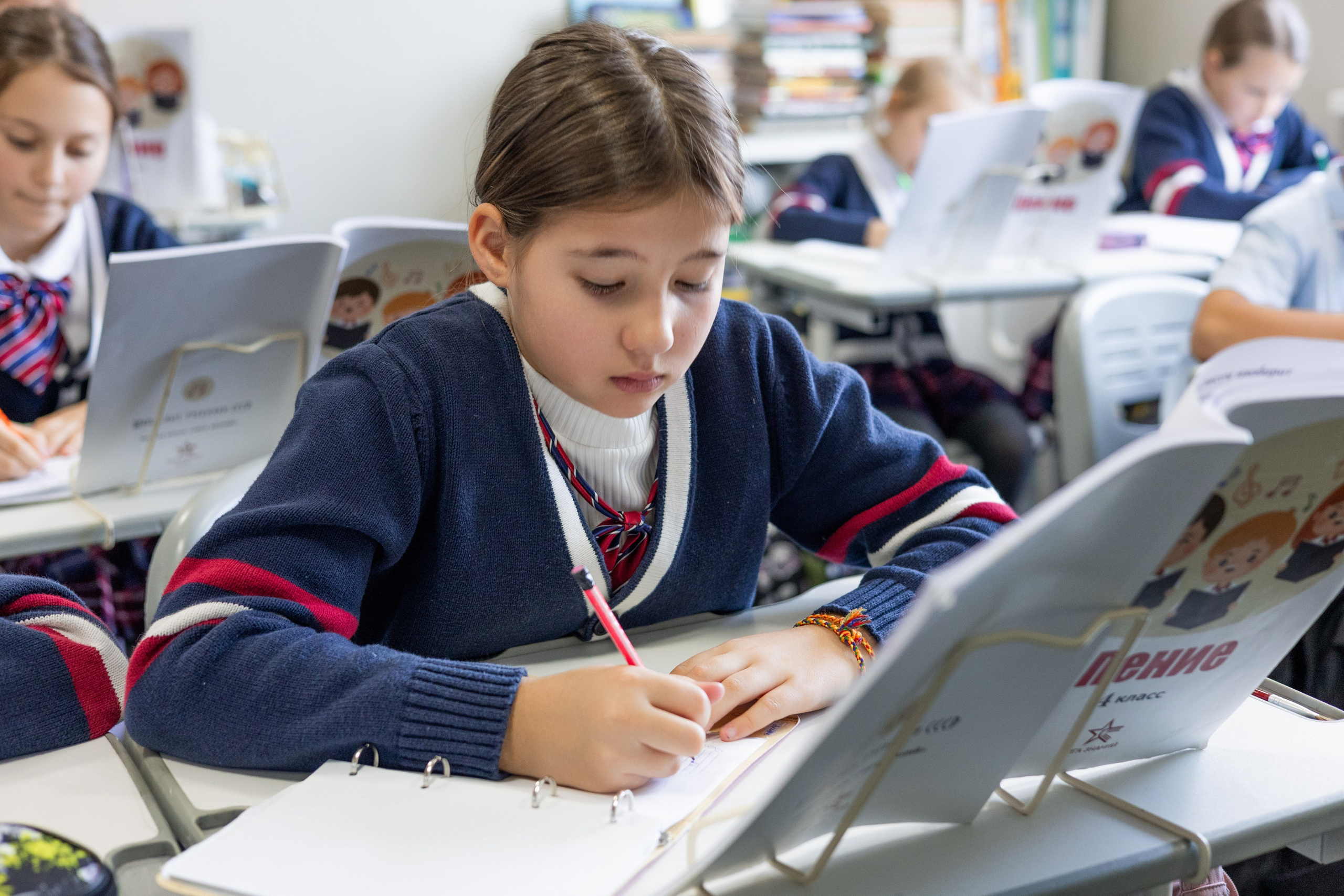 ШКОЛА и ДЕТСКИЙ САД. Портретный, свадебный, репортажный фотограф во Владивостоке Юлиана Джули Фокс
